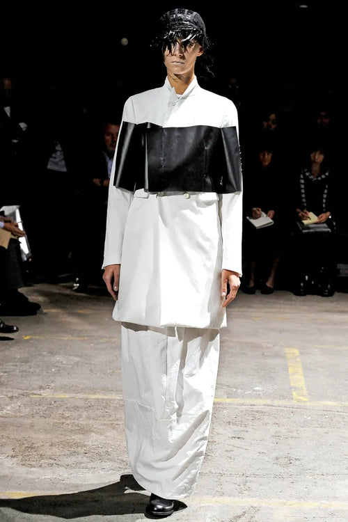 Comme des Garçons SS11 panel jacket – runway view | Recente Studio