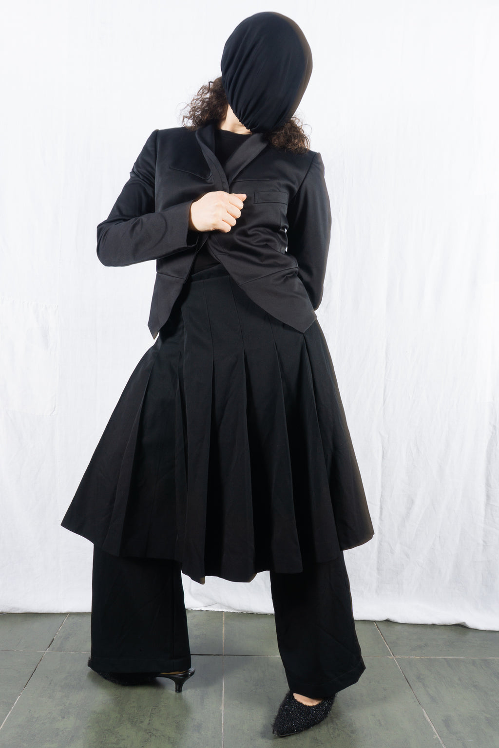 Comme des Garçons AW06 skirt pants – side view | Recente Studio