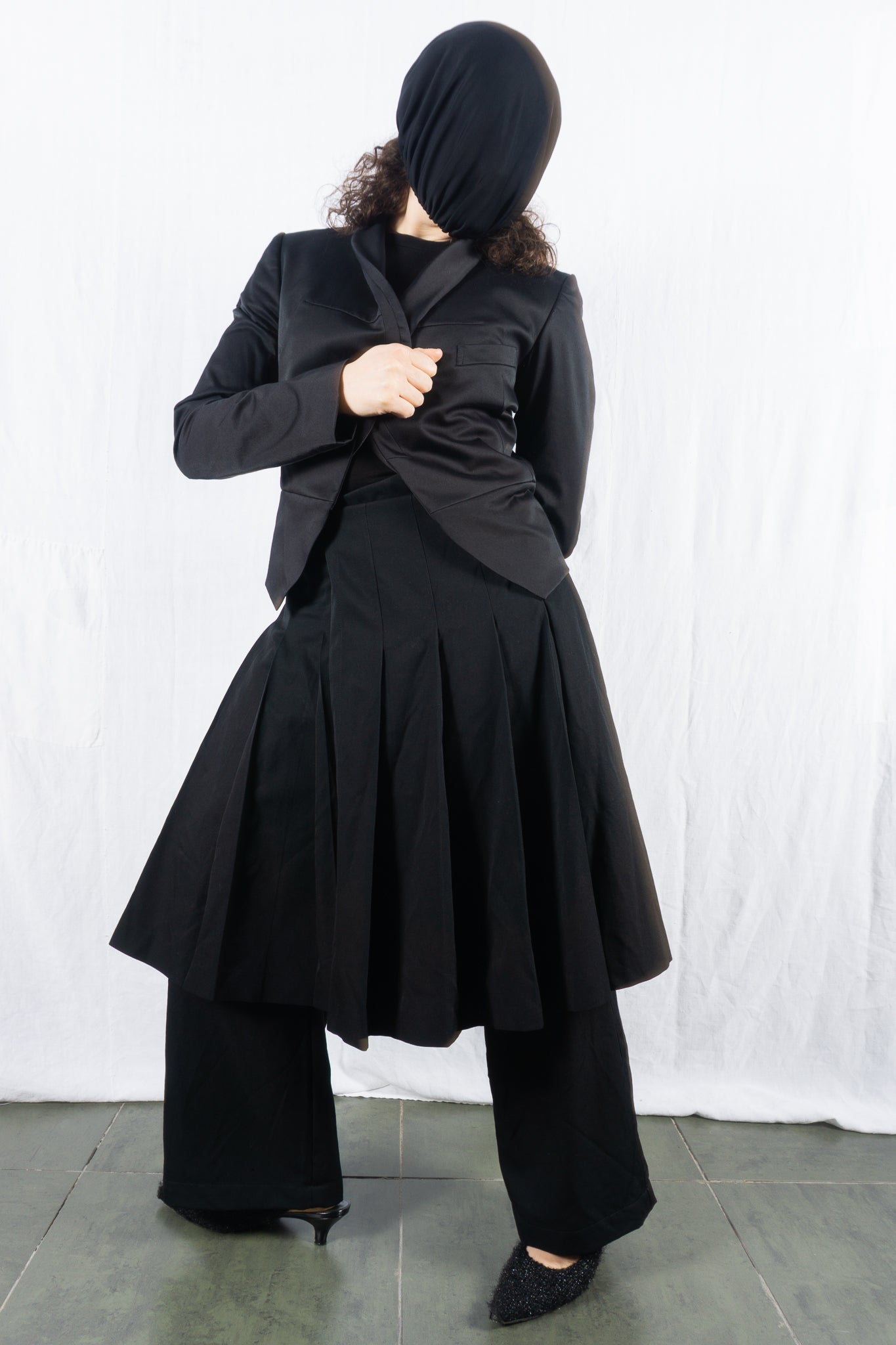 Comme des Garçons AW06 skirt pants – side view | Recente Studio