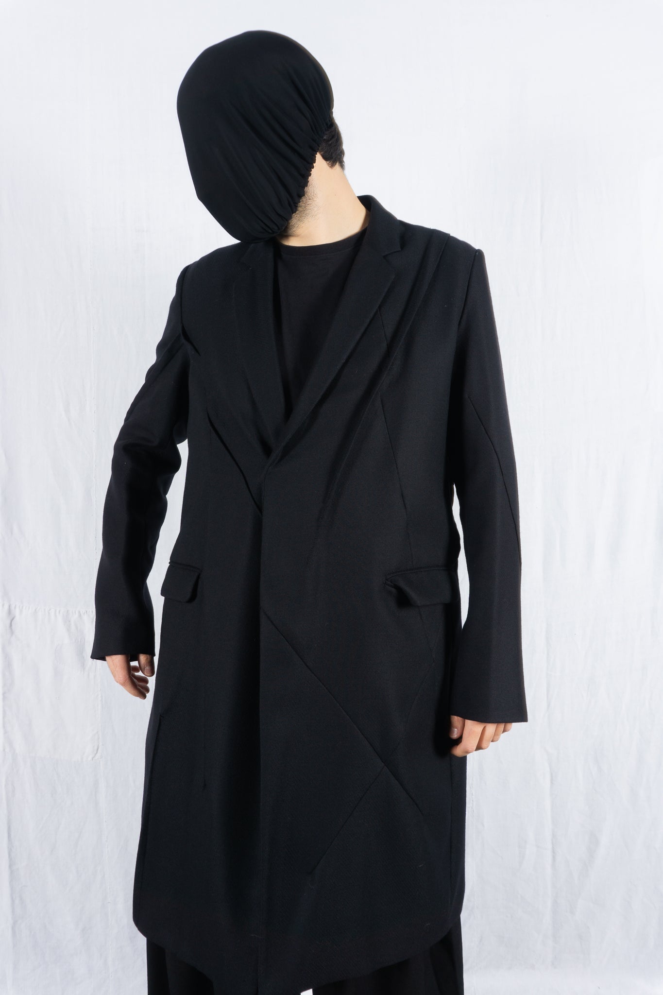 Undercover AW16 deconstructed coat – back view | Recente Studio