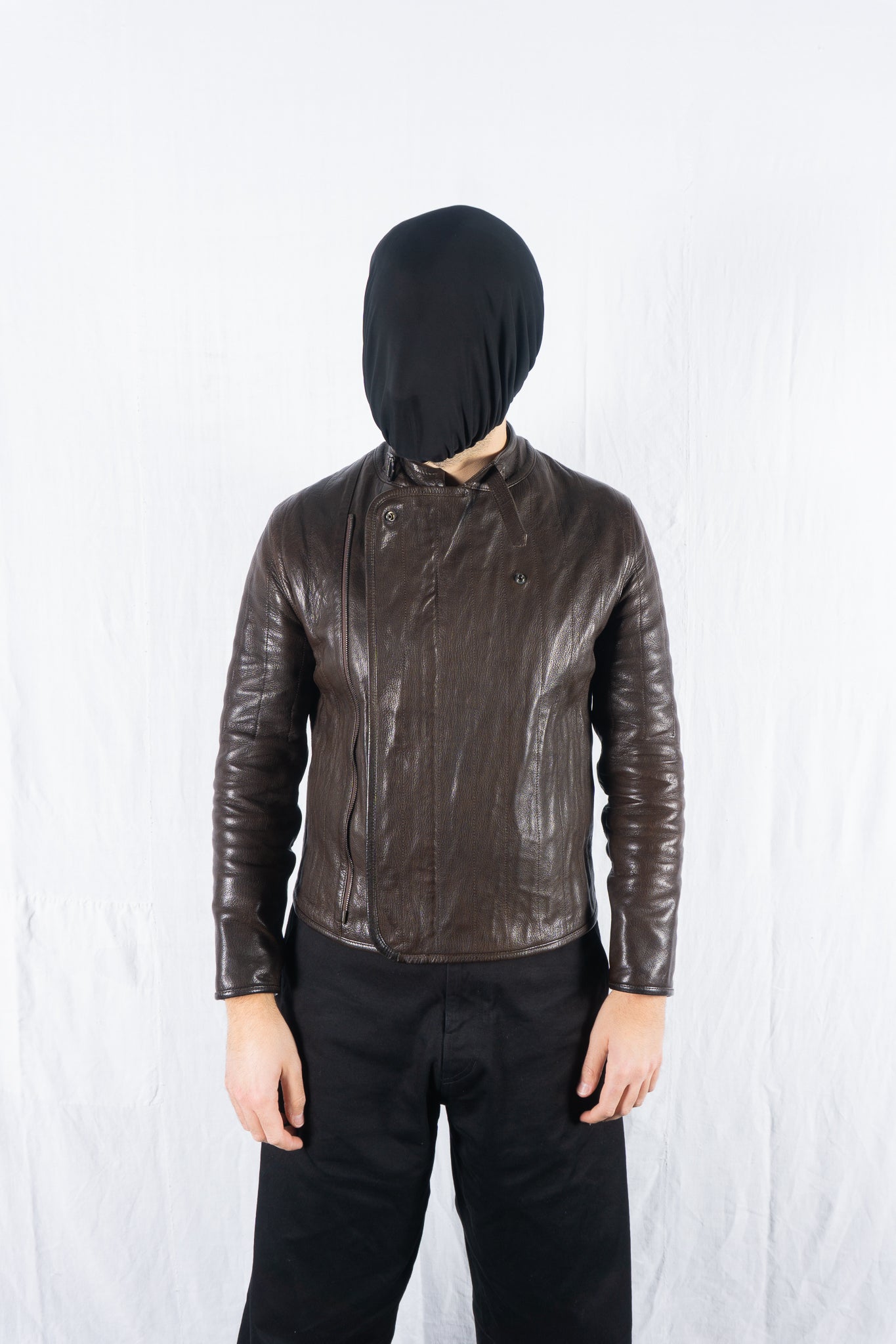 Masakï Matsushïma Couturier A/W 2004 armor leather jacket – side view | Recente Studio
