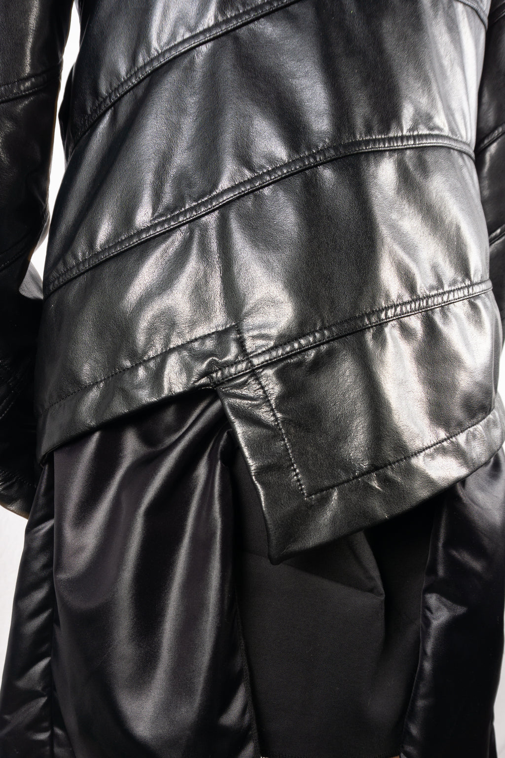 Comme des Garçons Homme Plus AW15 coat – interior | Recente Studio