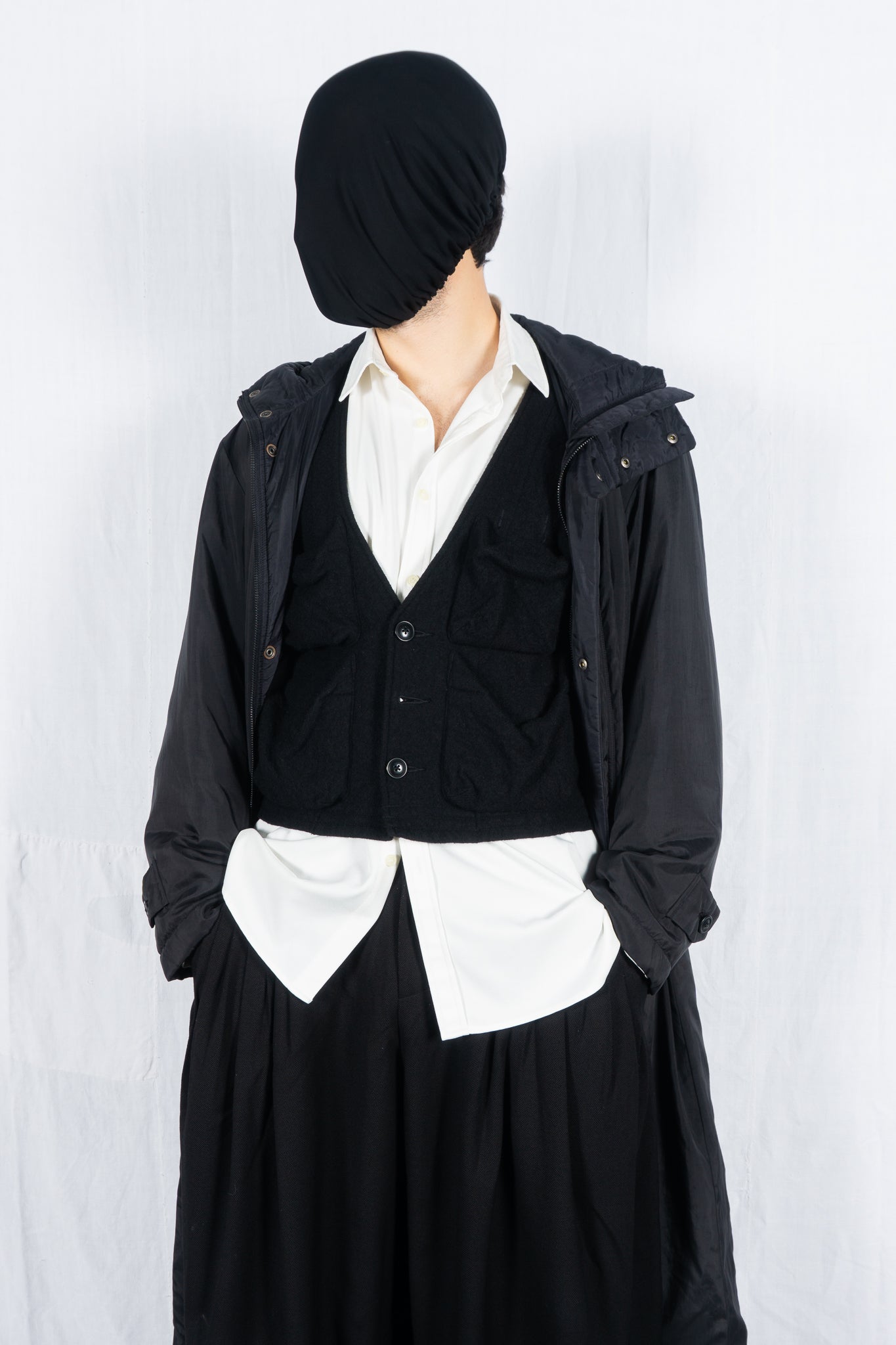 Number (N)ine 2000s multi pocket wool vest | Recente Studio