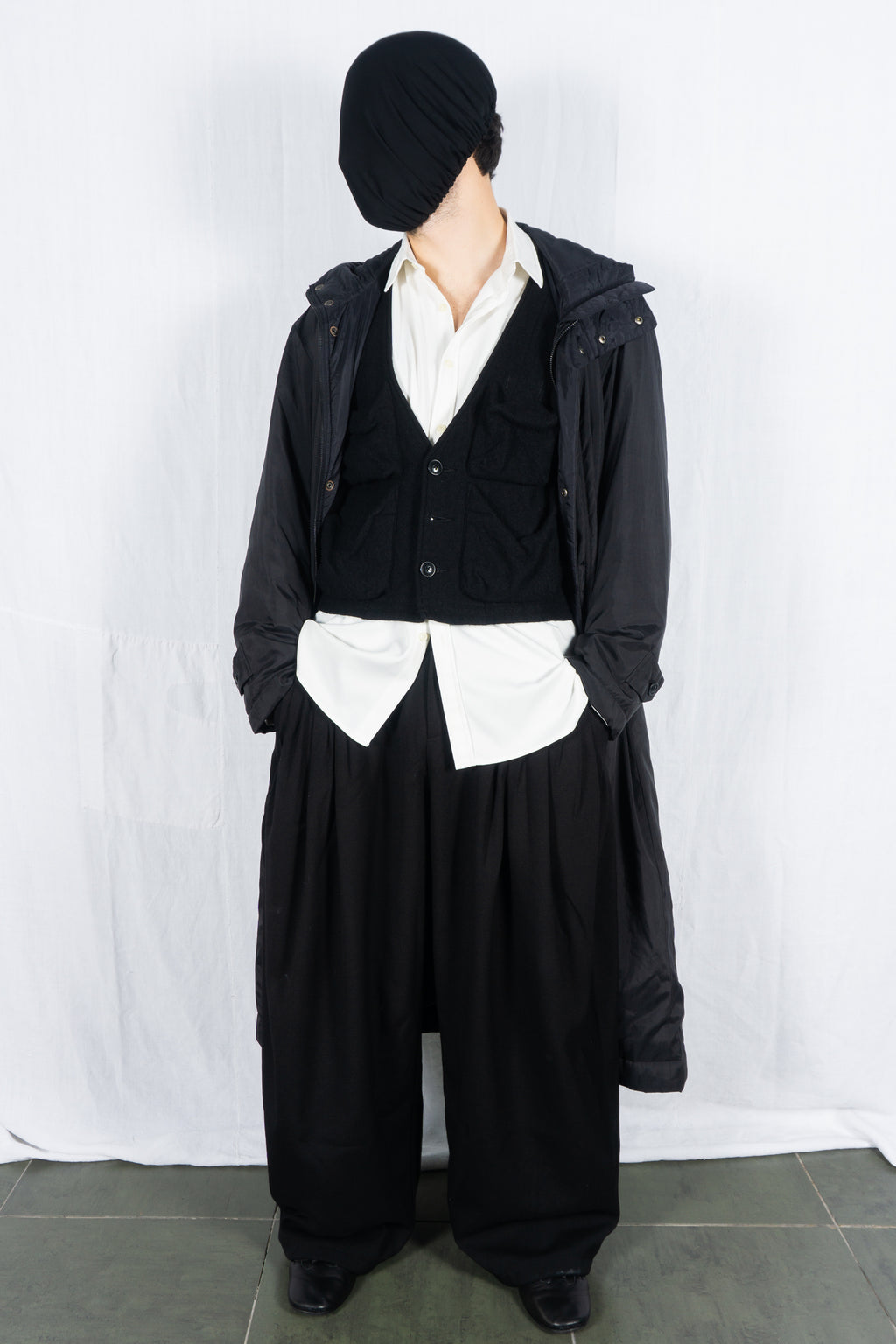 Number (N)ine 2000s multi pocket wool vest | Recente Studio