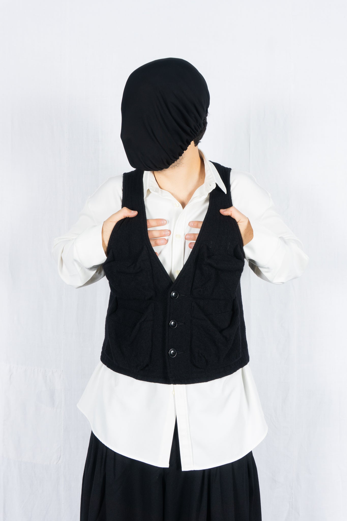 Number (N)ine 2000s multi pocket wool vest | Recente Studio