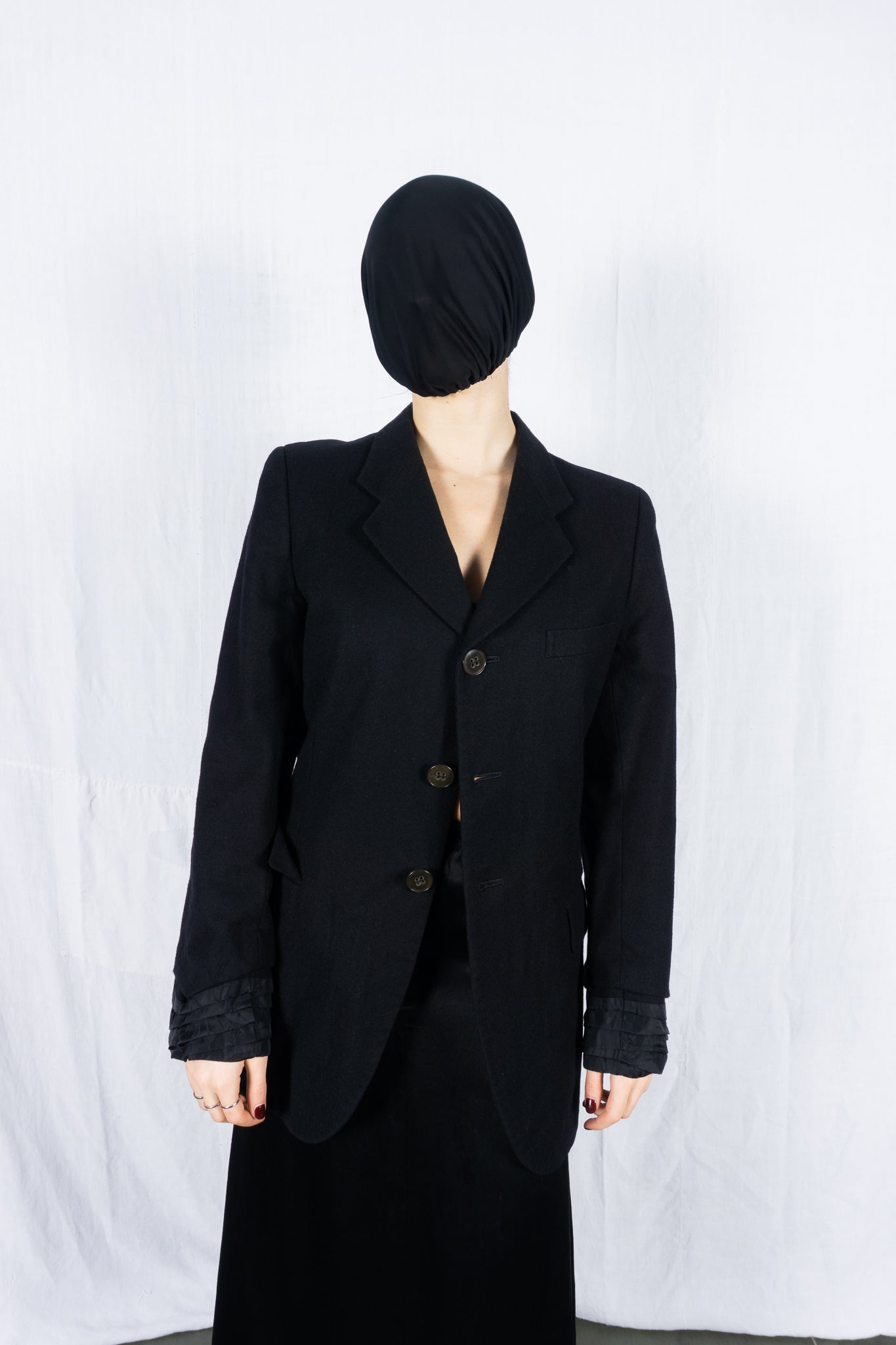 Comme des Garçons A/W 1992 rolled sleeves jacket – front view | Recente Studio