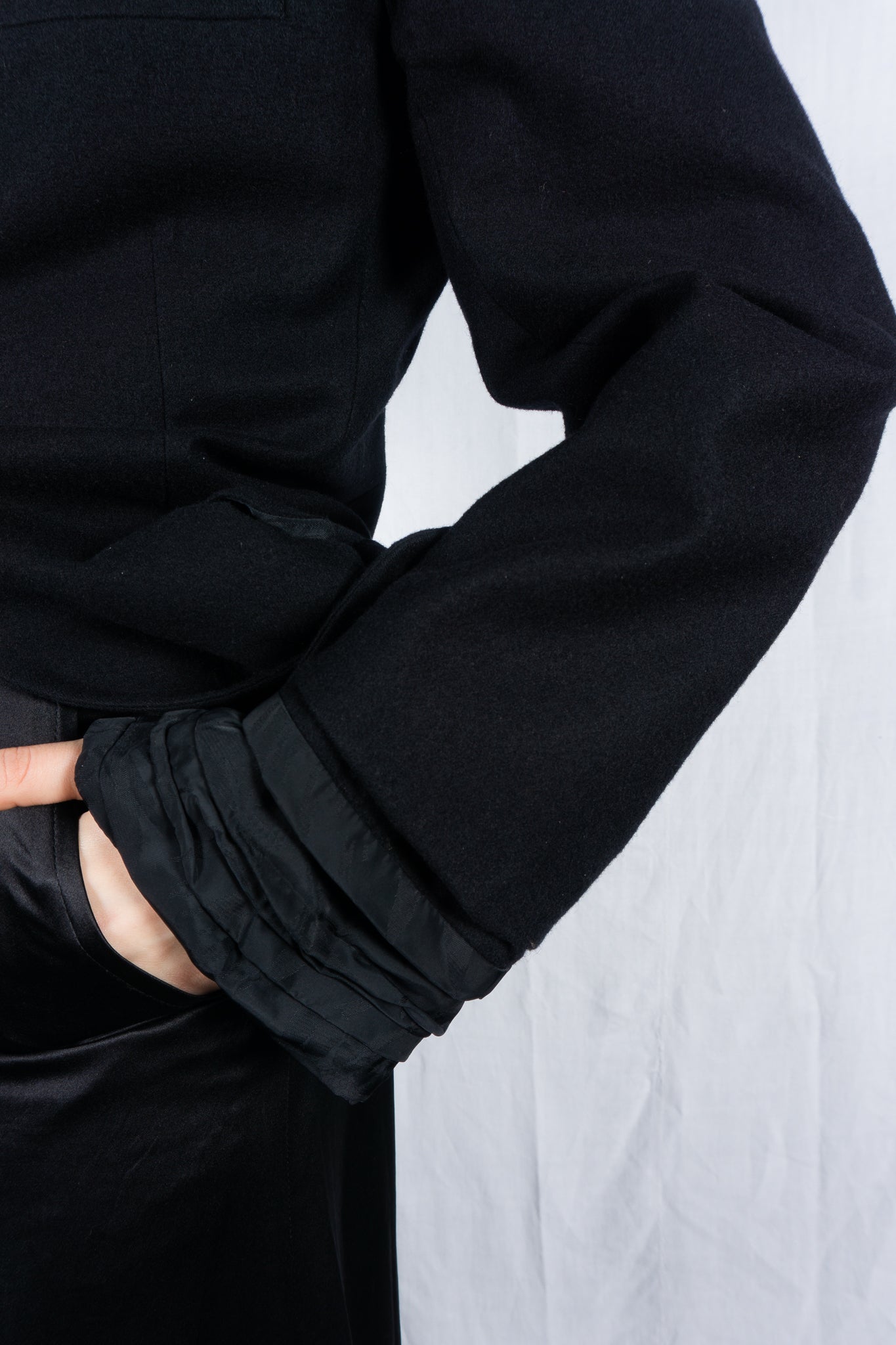 Comme des Garçons A/W 1992 rolled sleeves jacket – full length | Recente Studio
