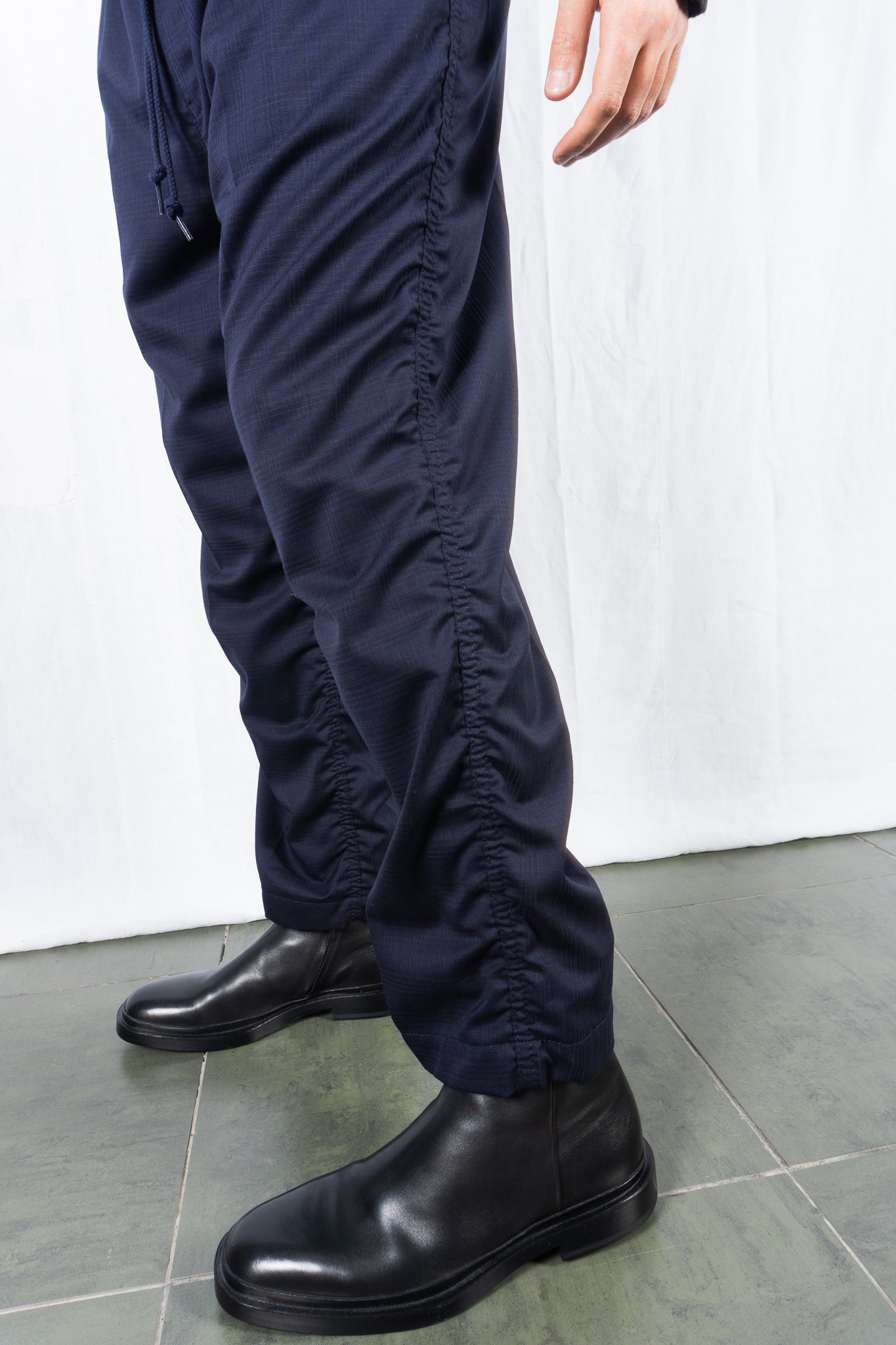 Junya Watanabe Man SS21 classic stretch trousers – waist detail | Recente Studio