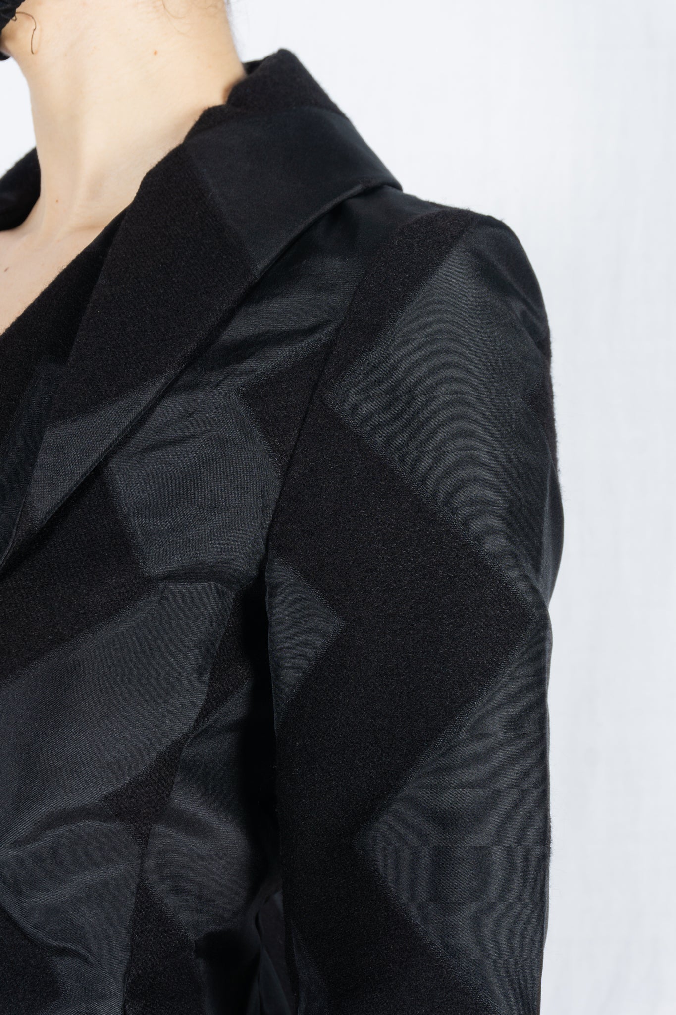 Issey Miyake A/W 2011 inserts blazer – insert detail | Recente Studio