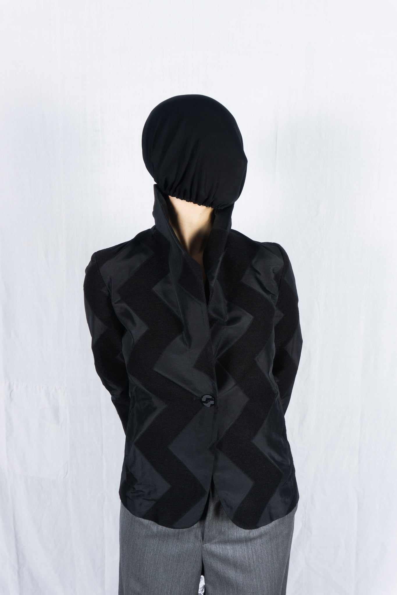 Issey Miyake A/W 2011 inserts blazer – front view | Recente Studio