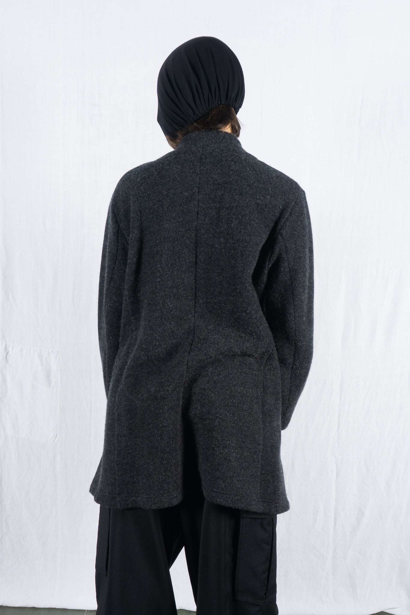 Plantation 2010s wool coat – collar detail | Recente Studio