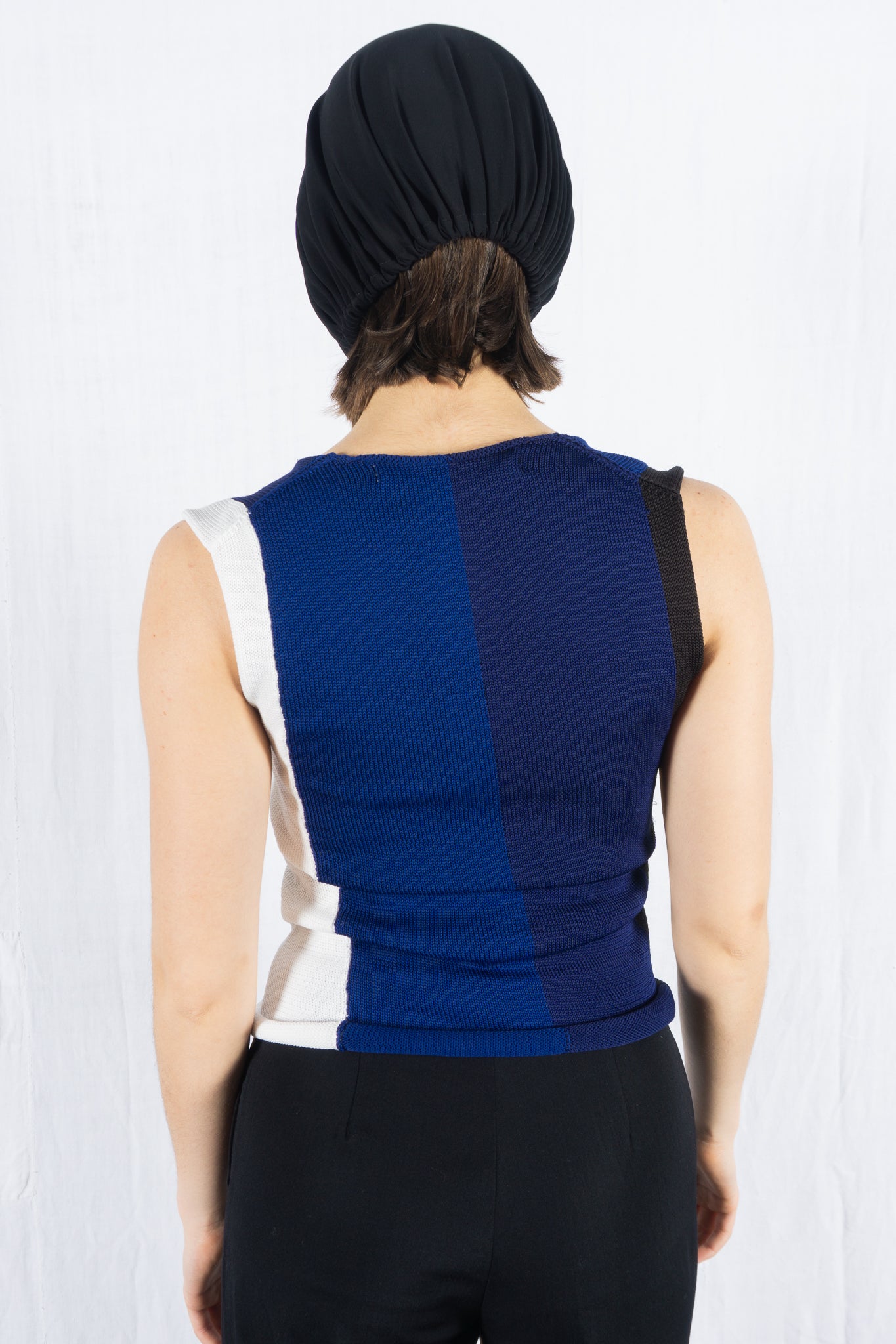 Comme des Garçons SS96 sleeveless knit – back view | Recente Studio