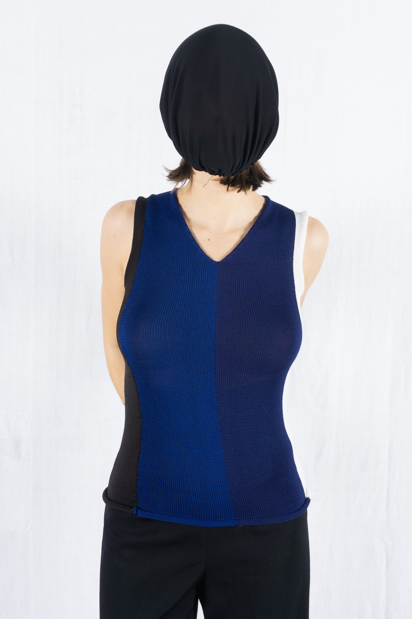 Comme des Garçons S/S 1996 sleeveless knit – front view | Recente Studio
