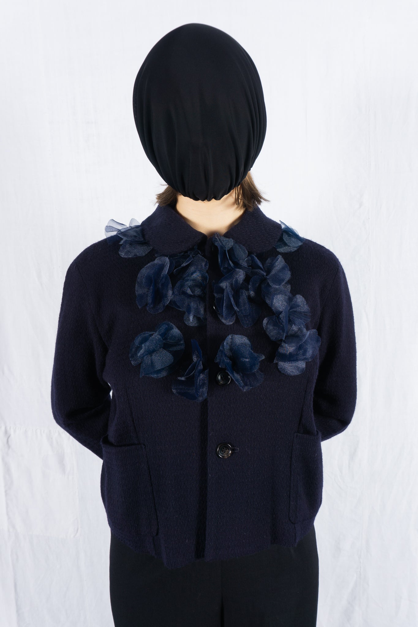robe de chambre Comme des Garçons AW99 cropped coat – side view | Recente Studio