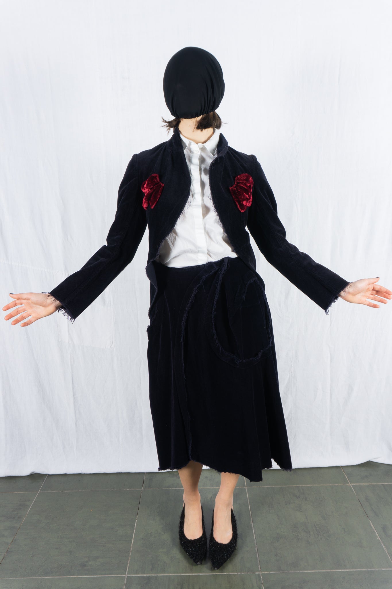 Comme des Garçons S/S 2004 deconstructed velvet suit – back view | Recente Studio