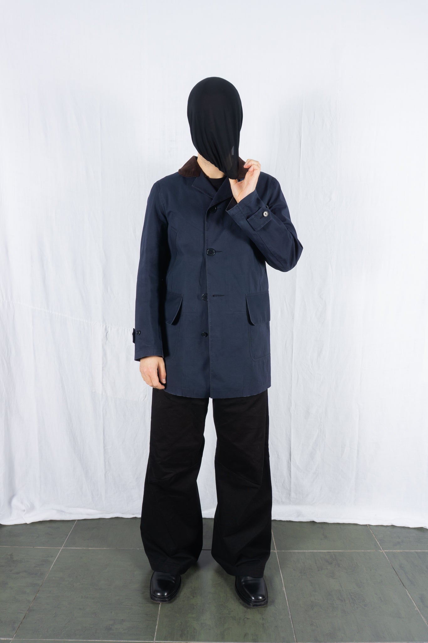 Junya Watanabe Man x Mackintosh S/S 2010 trench coat – collar detail | Recente Studio