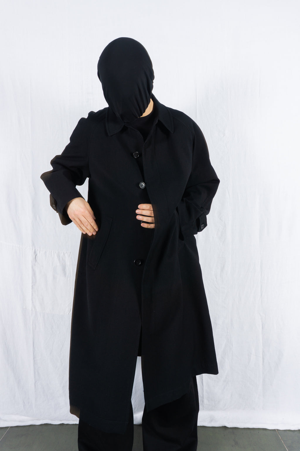 Yohji Yamamoto d’URBAN A.A.R. 1990s long coat – front view | Recente Studio