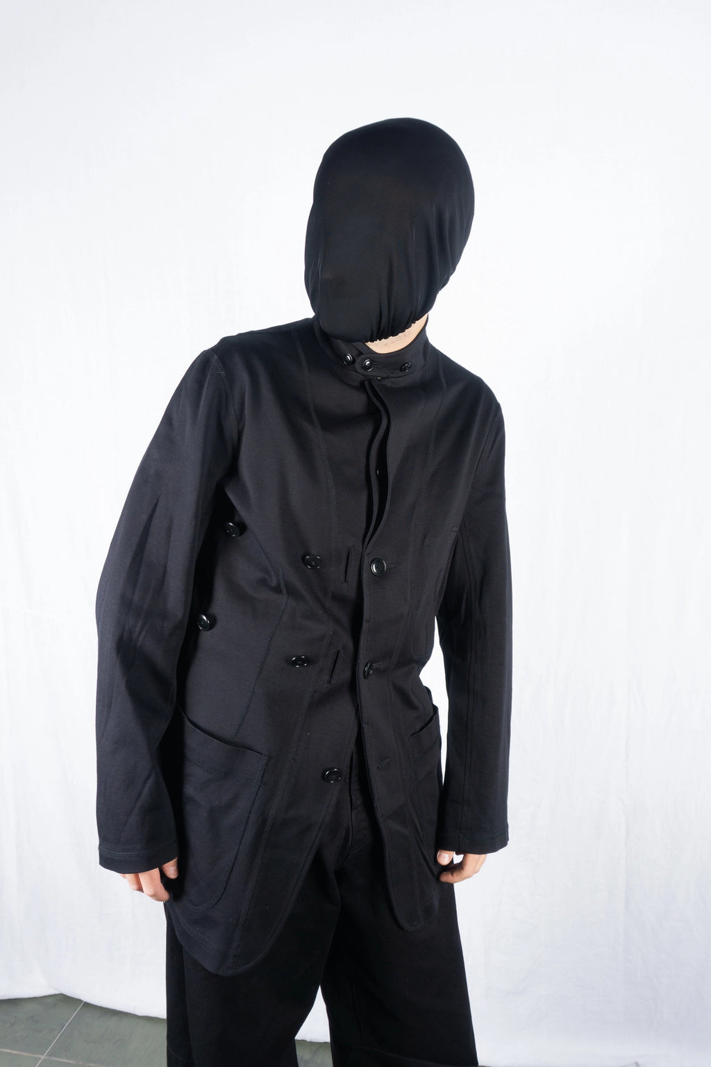 Yohji Yamamoto THE MEN 4.1 2010 multi-button jacket – button detail | Recente Studio