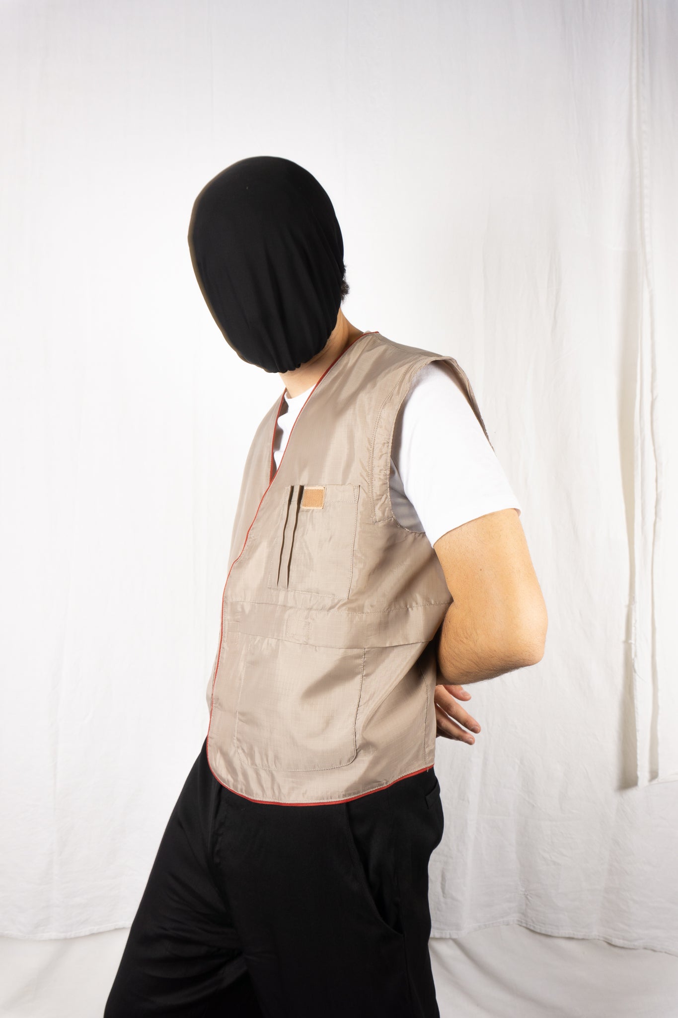 Issey Miyake Design Studio 1981 Sony uniform vest – side view | Recente Studio