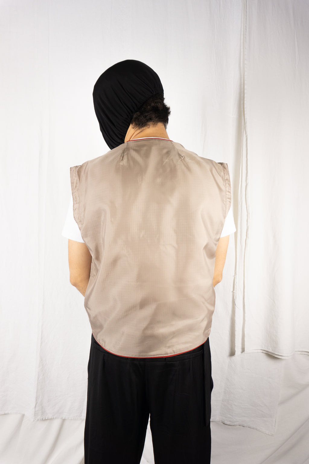 Issey Miyake Design Studio 1981 Sony uniform vest – pocket detail | Recente Studio
