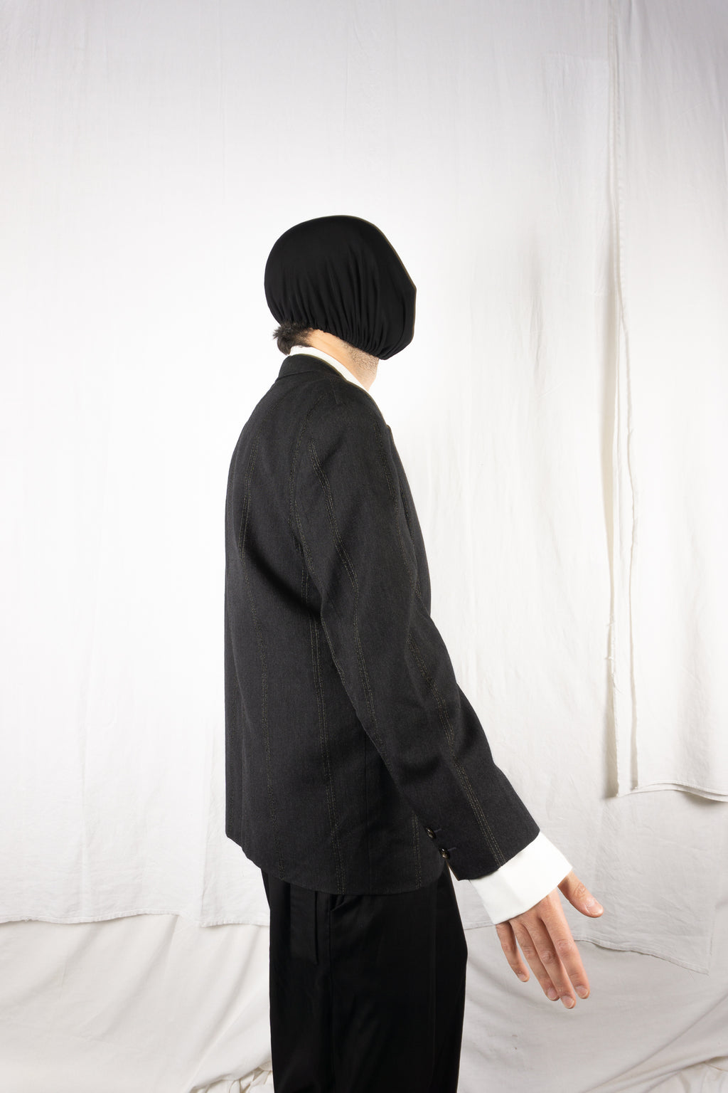 Comme des Garçons Homme Plus AW85 oversize jacket – collar detail | Recente Studio