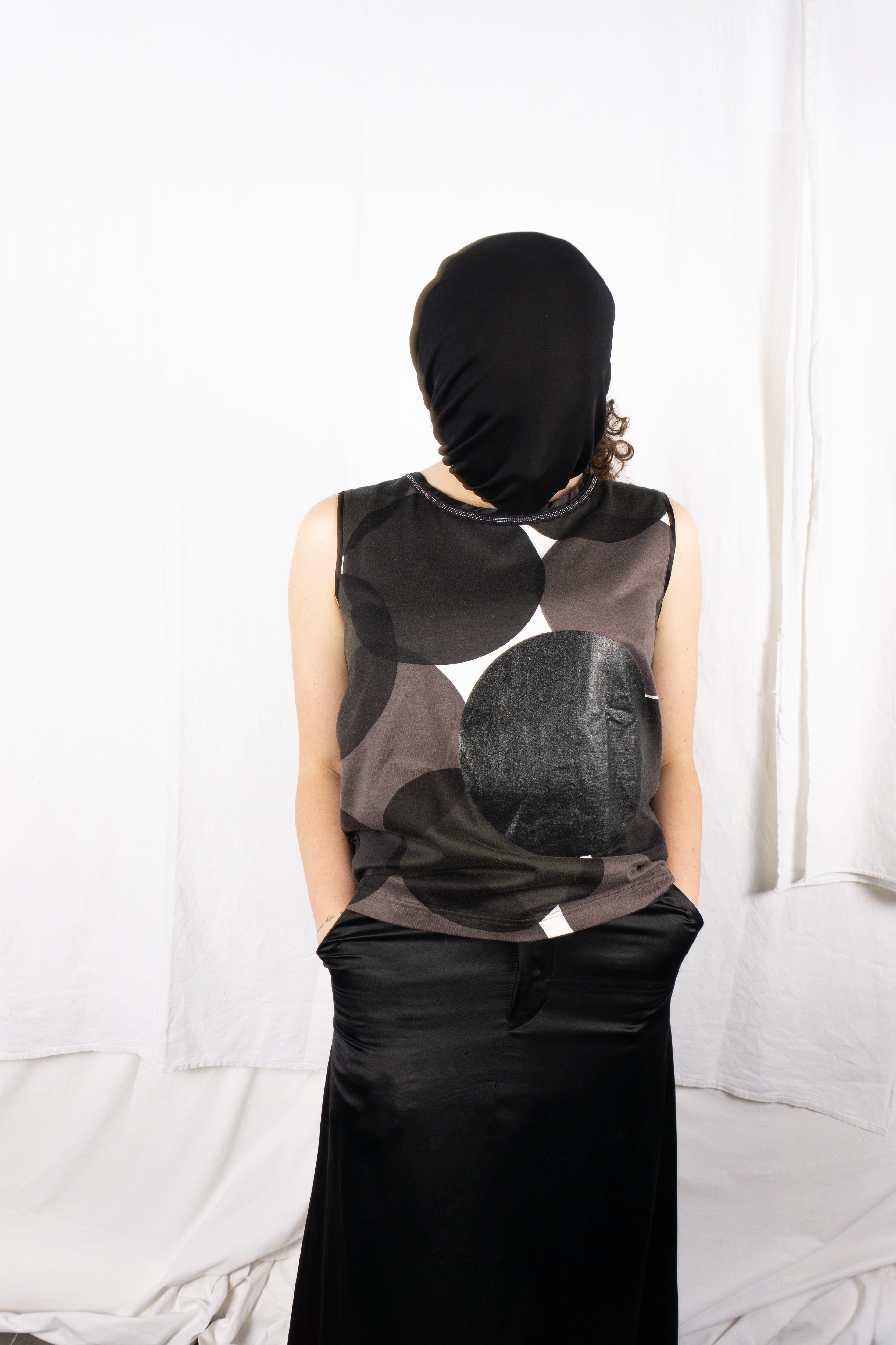 Junya Watanabe A/W 2014 dot print vest – back view | Recente Studio