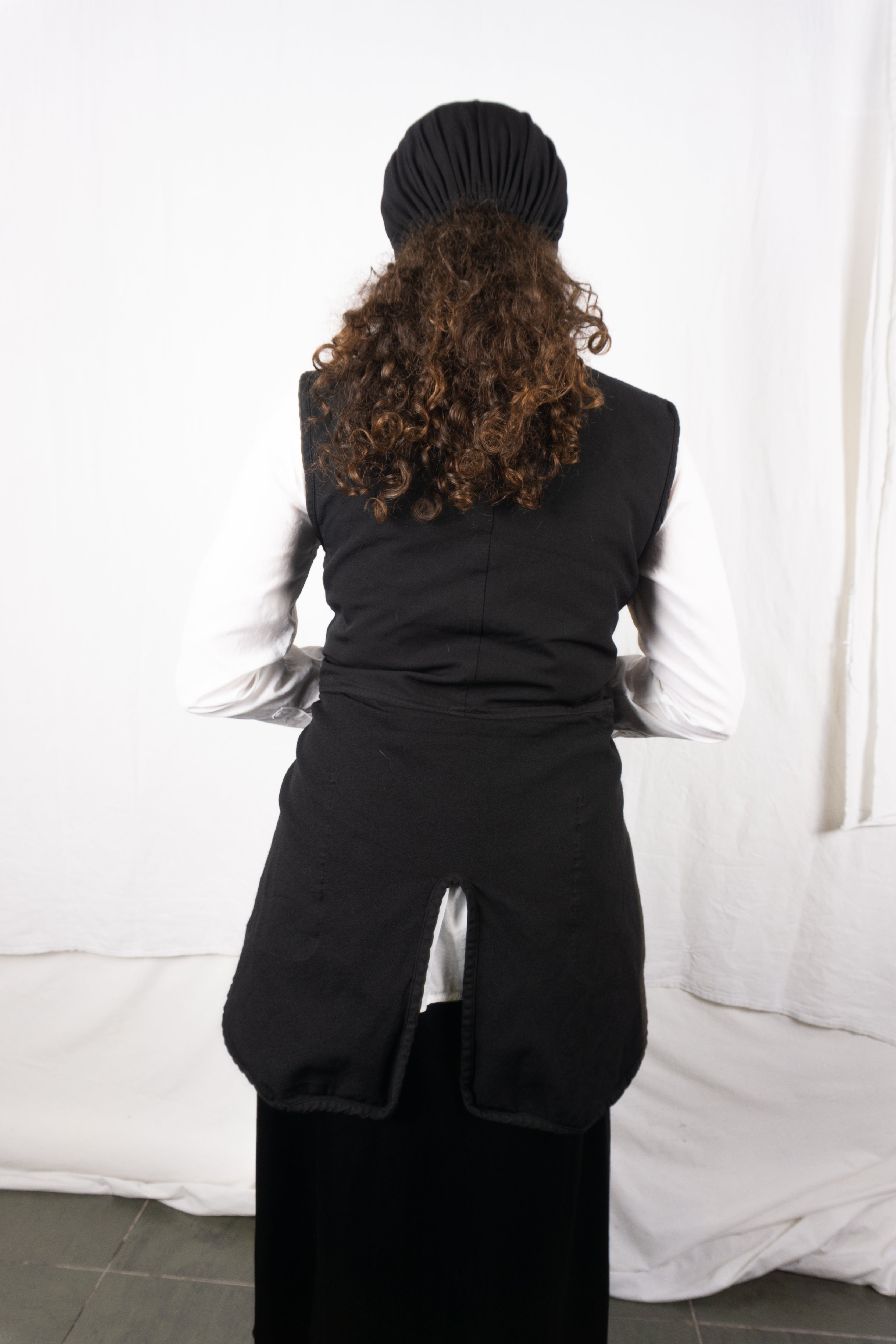 Comme des Garçons AW10 long waistcoat – side view | Recente Studio