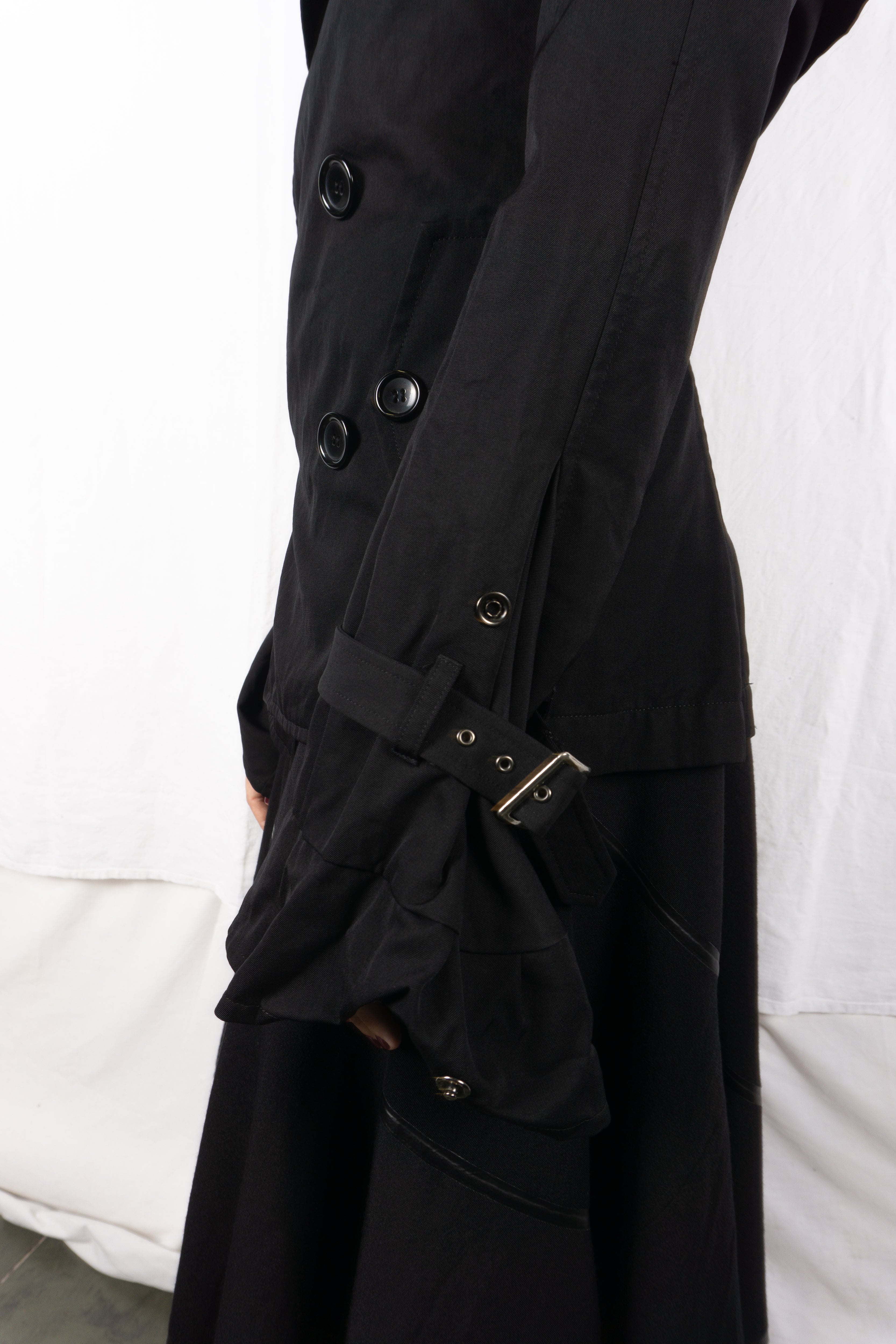 Junya Watanabe AW05 short trench – worn view | Recente Studio