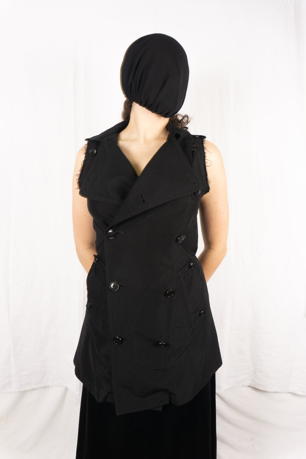 Y's Yohji Yamamoto 2010s sleeveless trench – full length | Recente Studio
