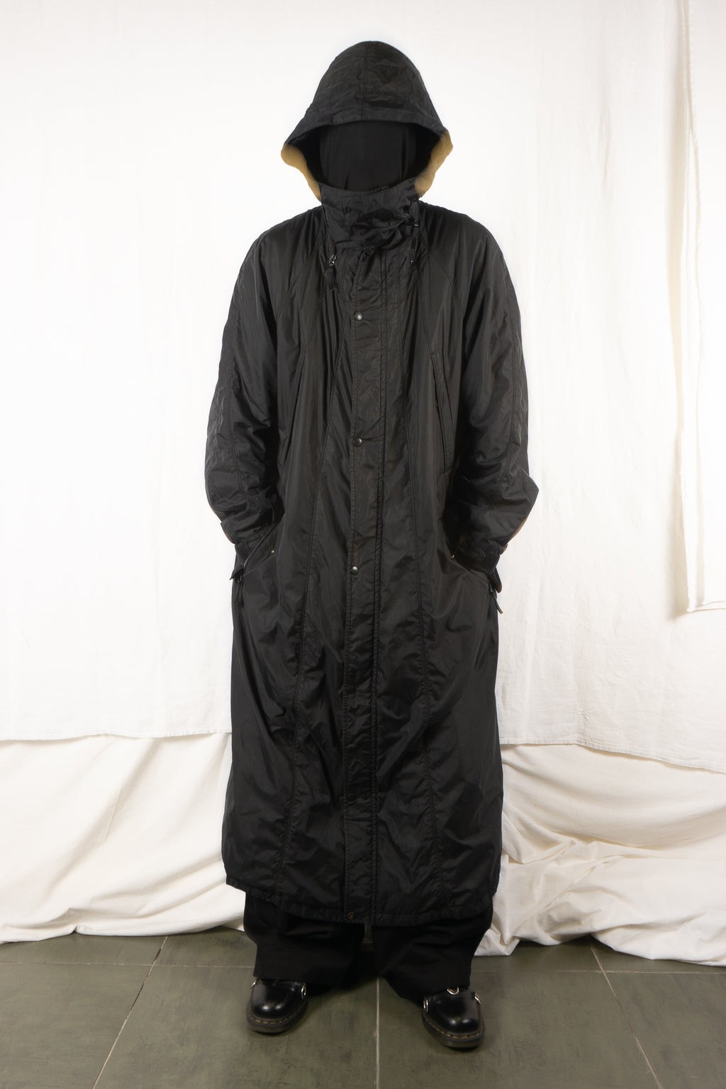 Issey Miyake White Label 2000s parachute coat – lining detail | Recente Studio