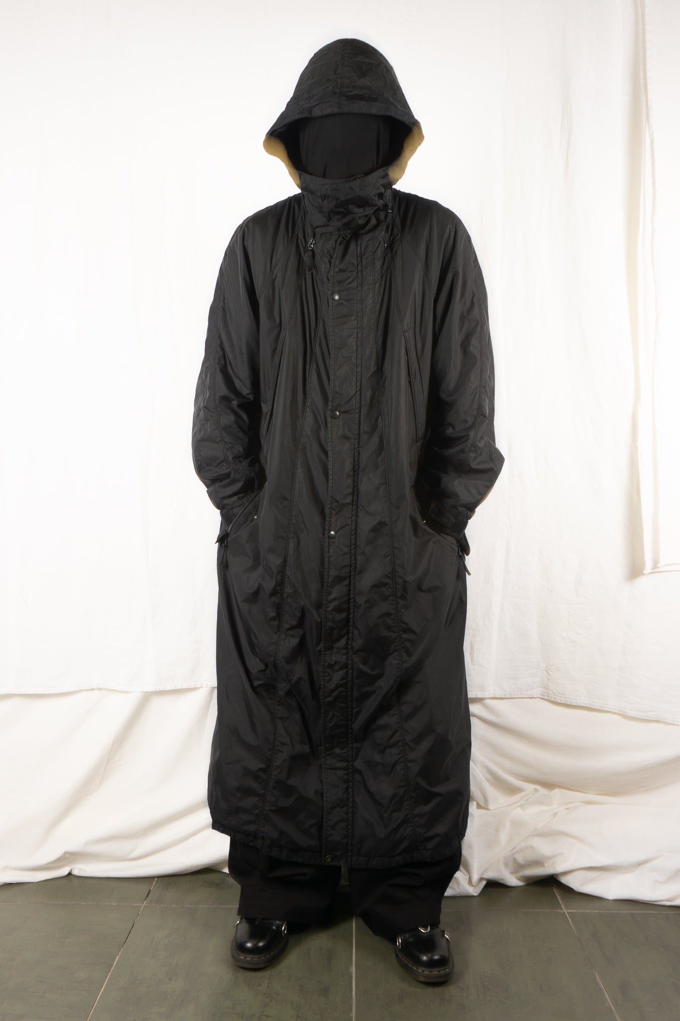 Issey Miyake White Label 2000s parachute coat – lining detail | Recente Studio
