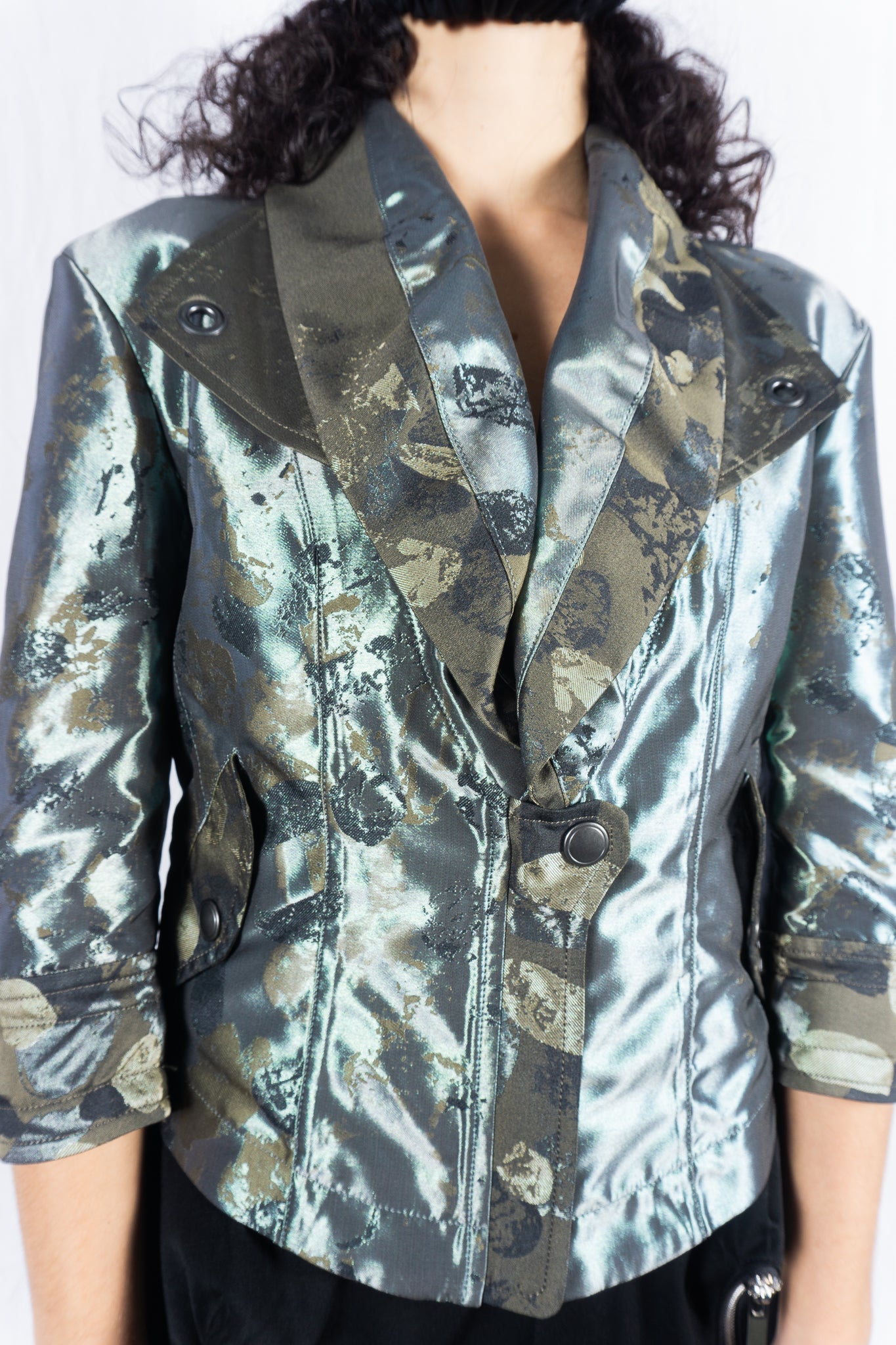 Issey Miyake S/S 2009 printed 3/4 sleeve jacket – side view | Recente Studio