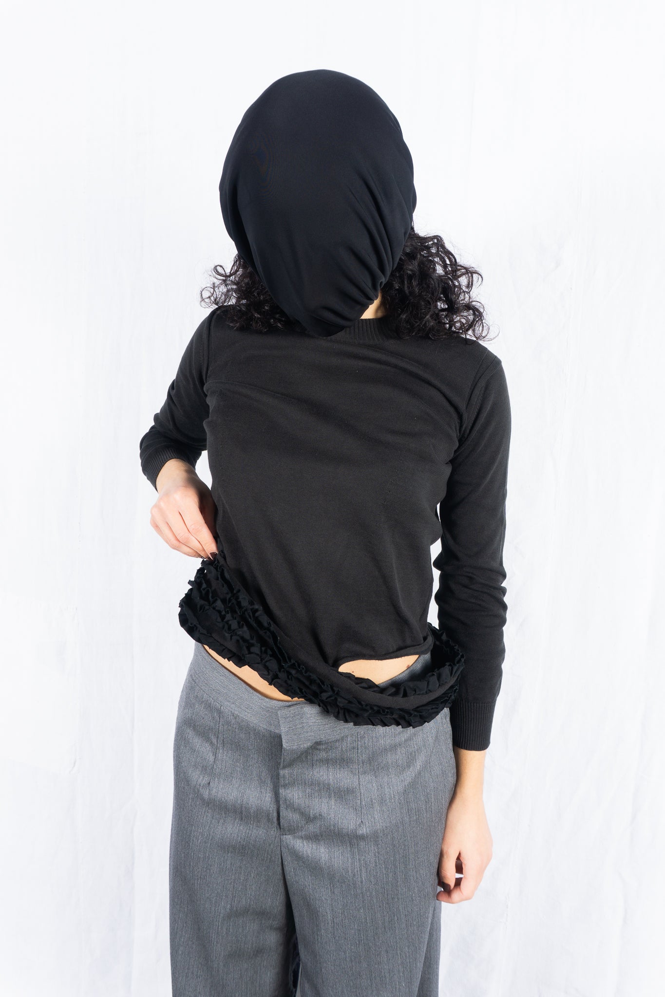 tricot Comme des Garçons 1999 cut knitwear – back view | Recente Studio