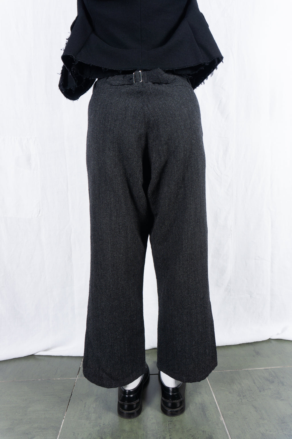 tricot Comme des Garçons AW11 wide pants – waist detail | Recente Studio