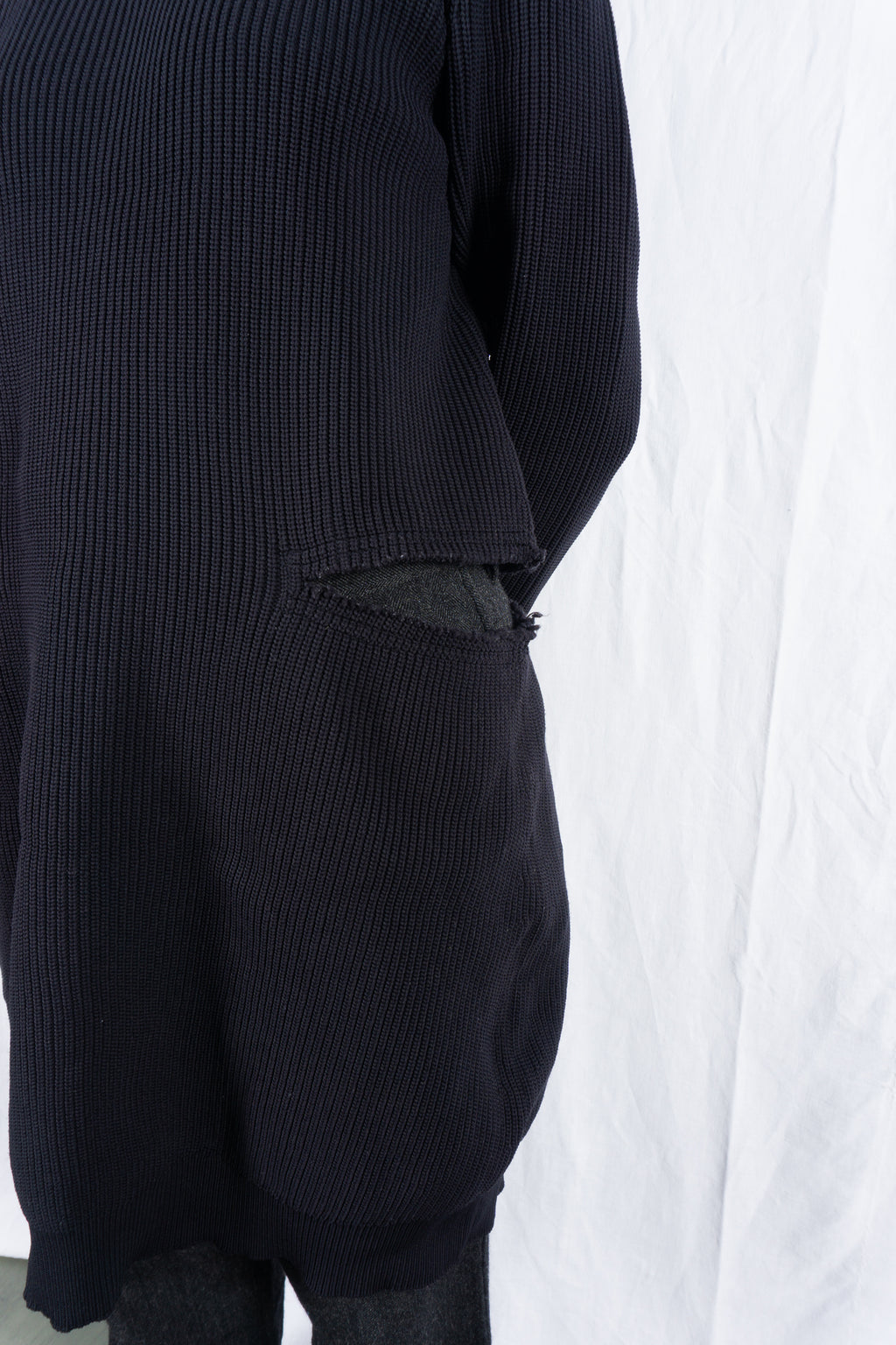 Comme des Garçons S/S 2019 cut-out knitwear – back view | Recente Studio