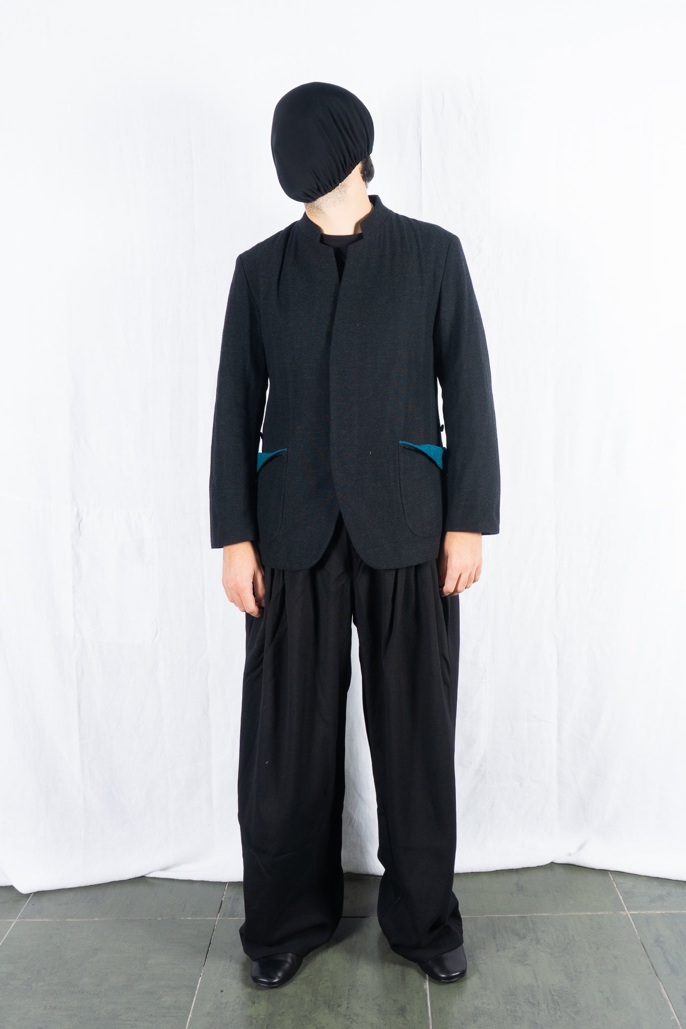 Issey Miyake Men A/W 2020 mao collar jacket – collar detail | Recente Studio