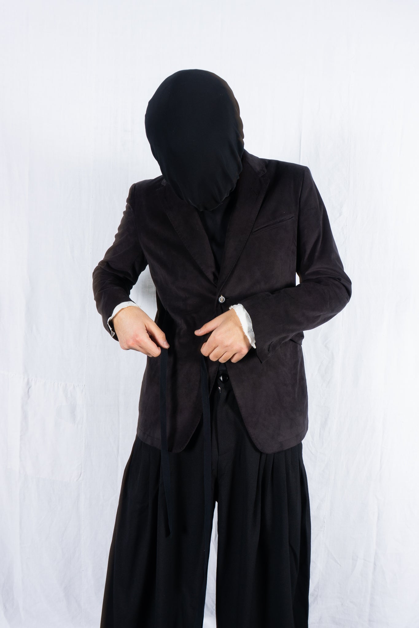 Maison Mihara Yasuhiro 2010s velvet jacket – full length | Recente Studio