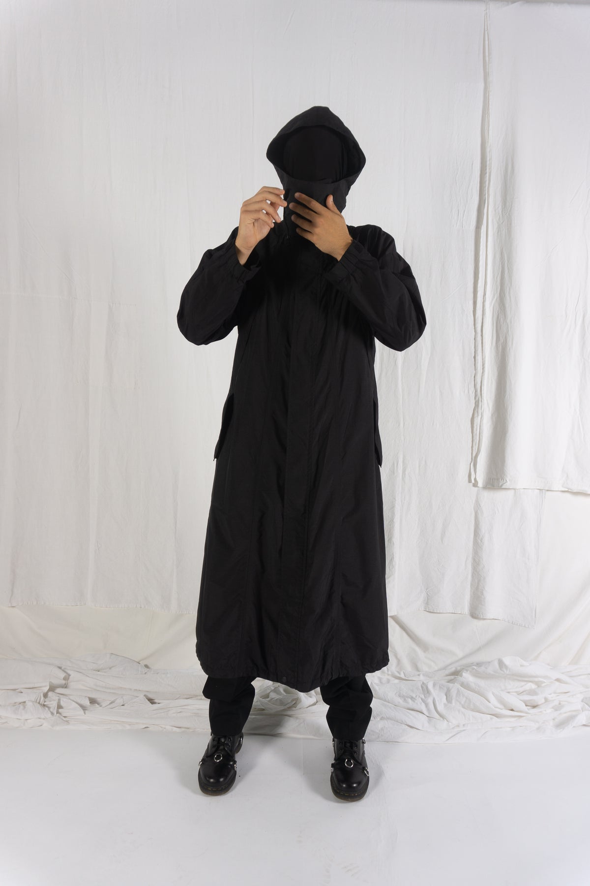 Issey Miyake Men SS06 parachute coat – collar detail | Recente Studio