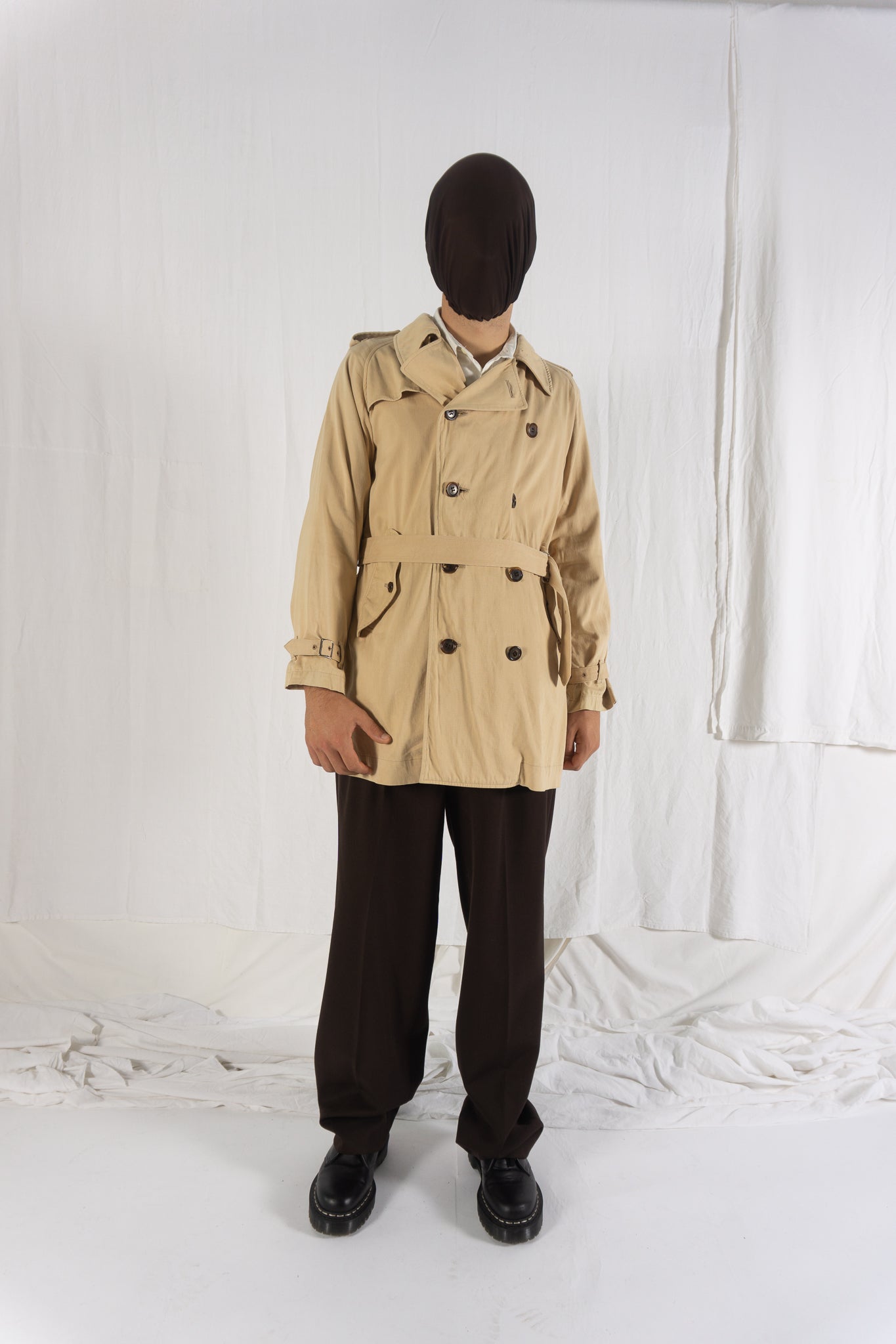 Undercover Jun Takahashi SS04 trench – collar detail | Recente Studio