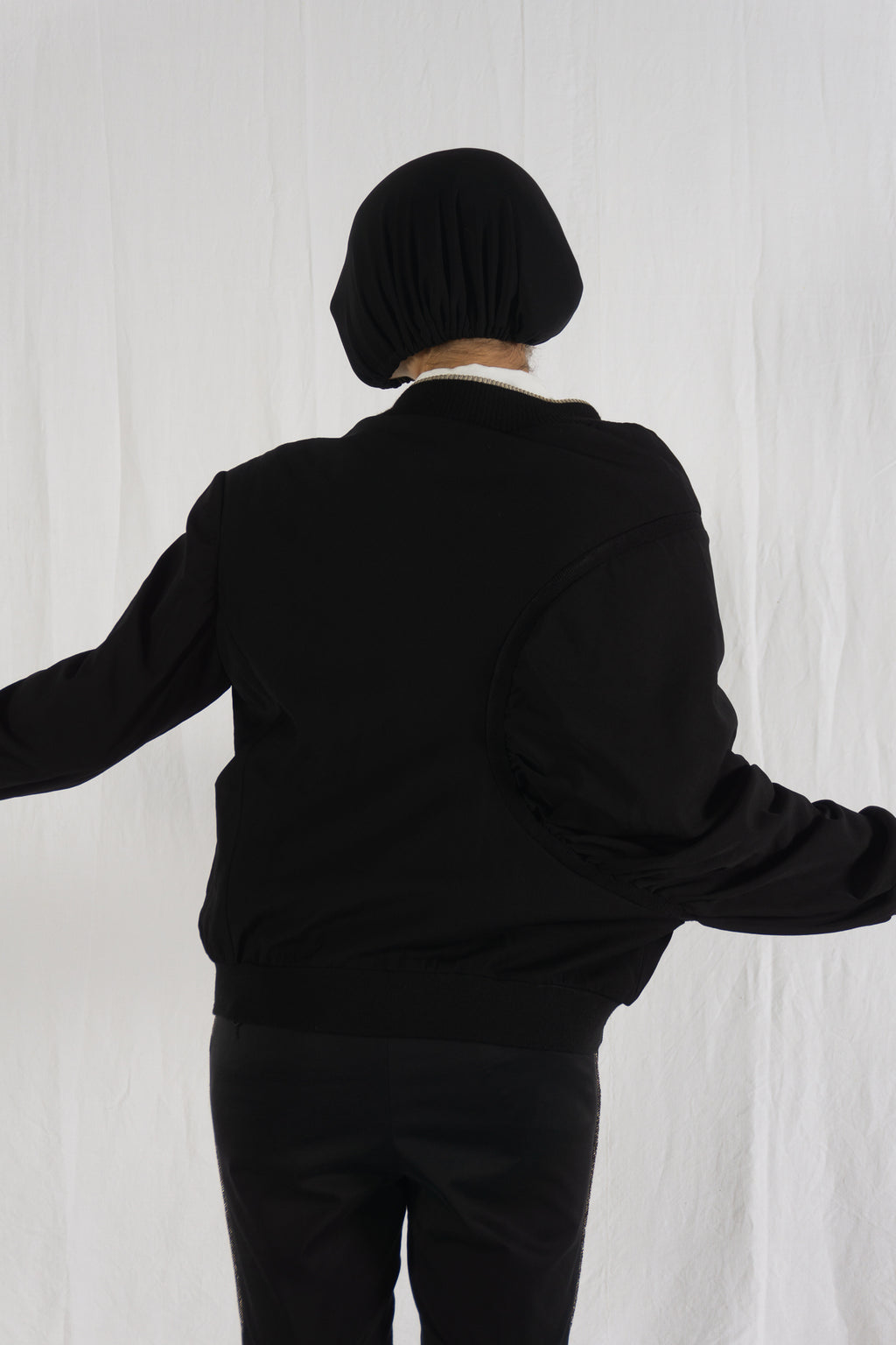 Yohji Yamamoto AW01 jacket – asymmetric detail | Recente Studio