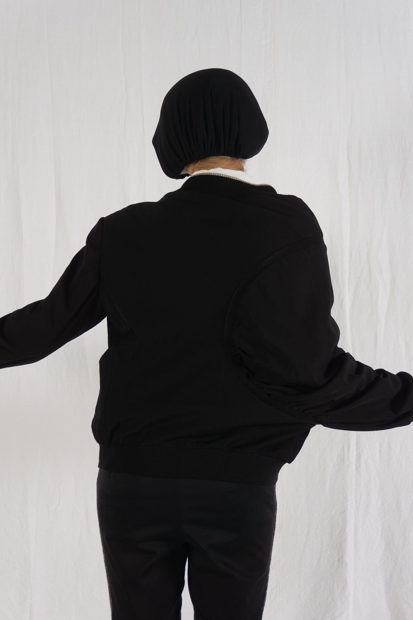 Yohji Yamamoto AW01 jacket – asymmetric detail | Recente Studio