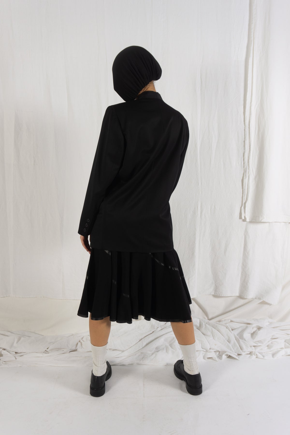 Issey Miyake A/W 2002 shawl lapel jacket – fabric texture | Recente Studio