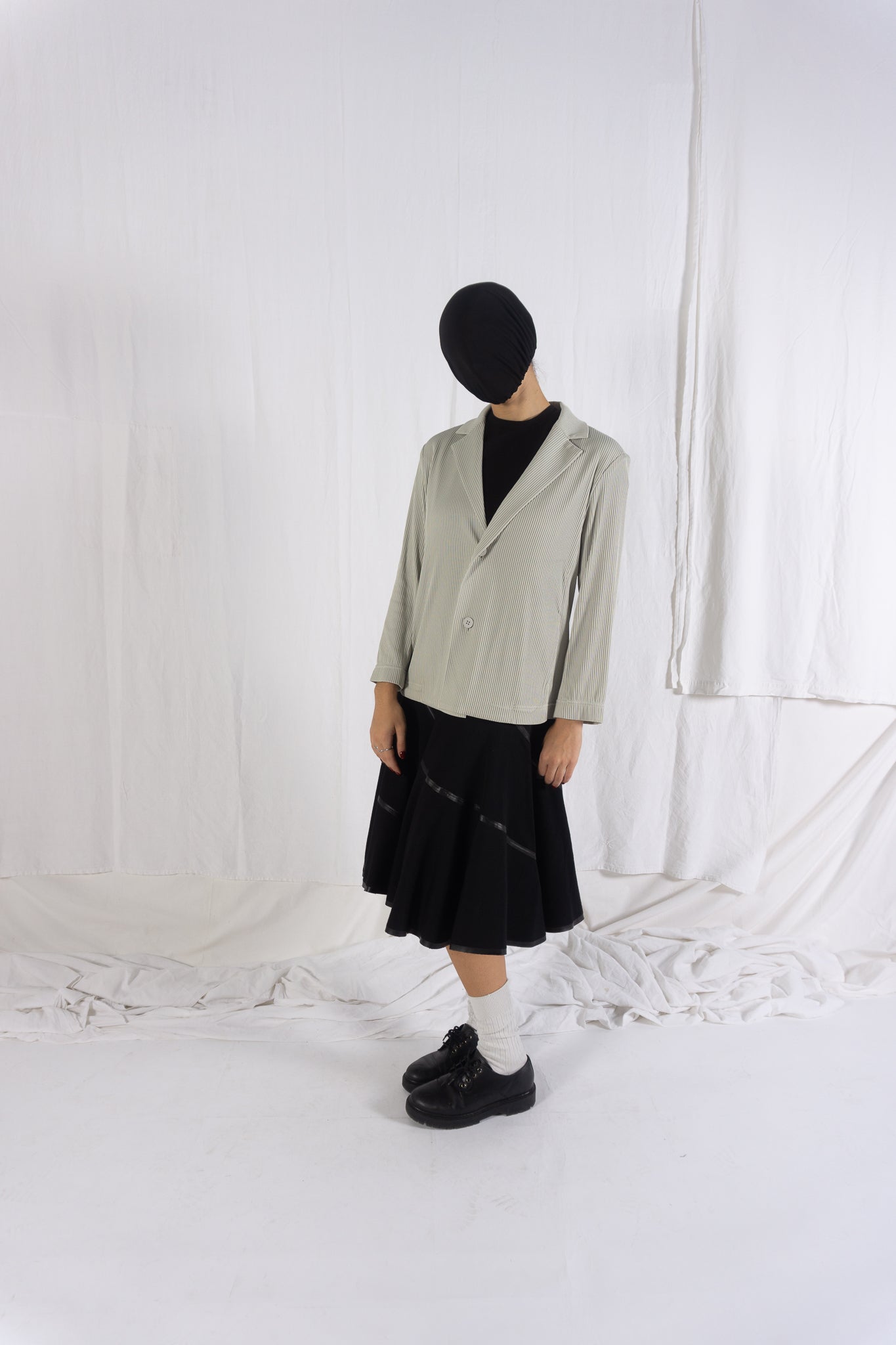Issey Miyake A/W 2016 plissé jacket – side view | Recente Studio