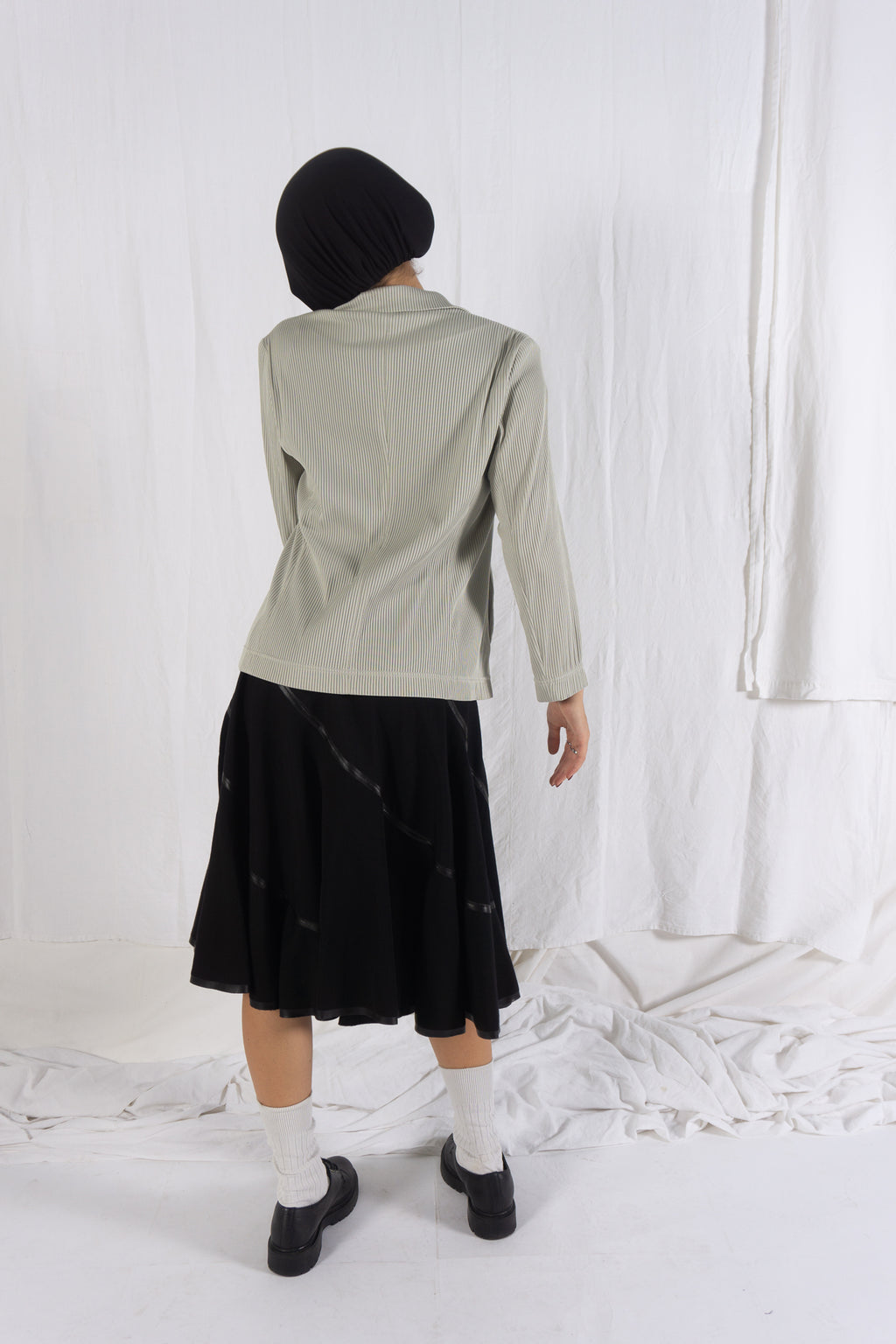 Issey Miyake A/W 2016 plissé jacket – full length | Recente Studio