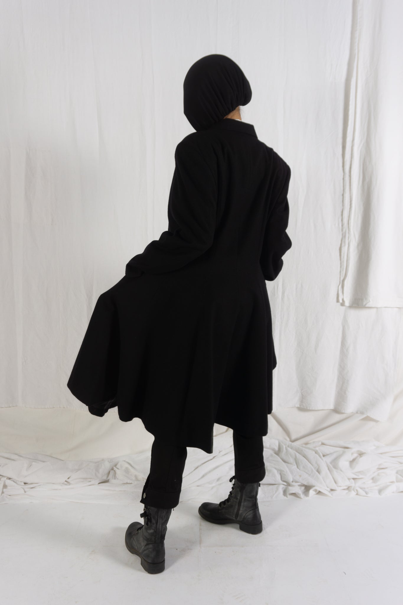 Comme des Garçons AW88 long coat – detail view | Recente Studio