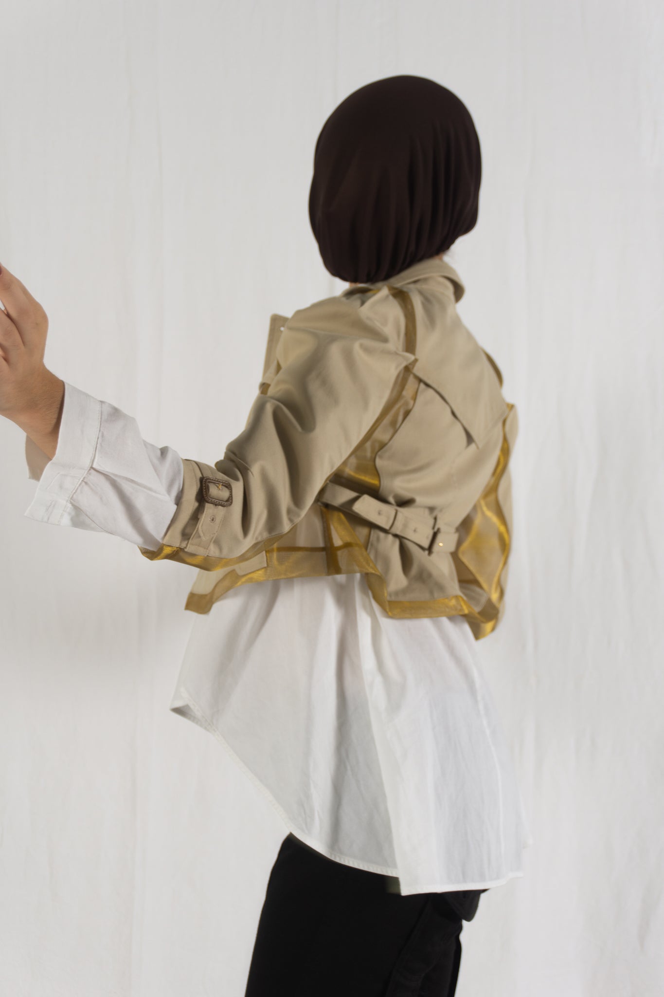 Undercover Jun Takahashi S/S 2015 trench – collar detail | Recente Studio