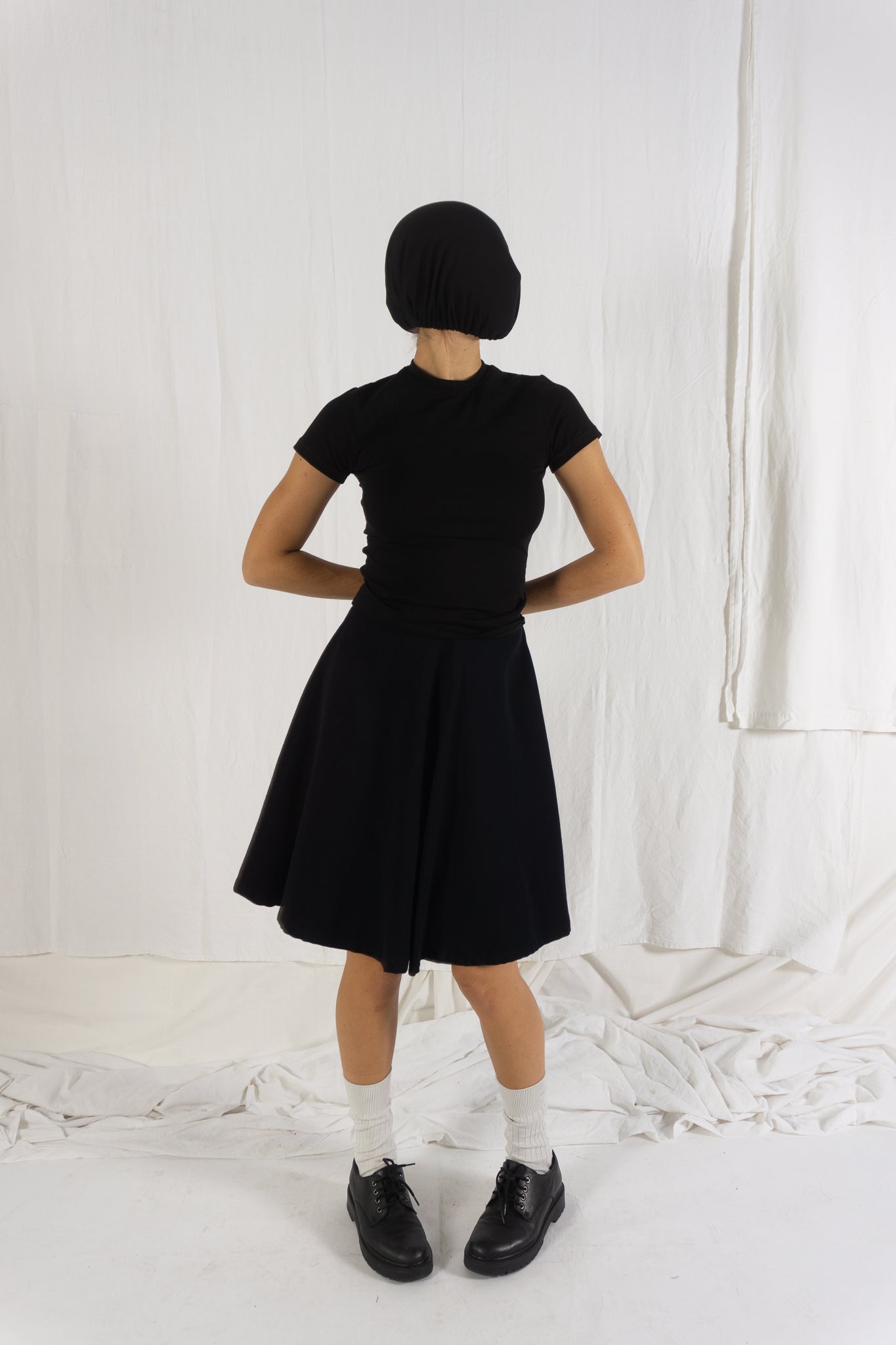 Comme des Garçons A/W 1988 midi skirt – front view | Recente Studio
