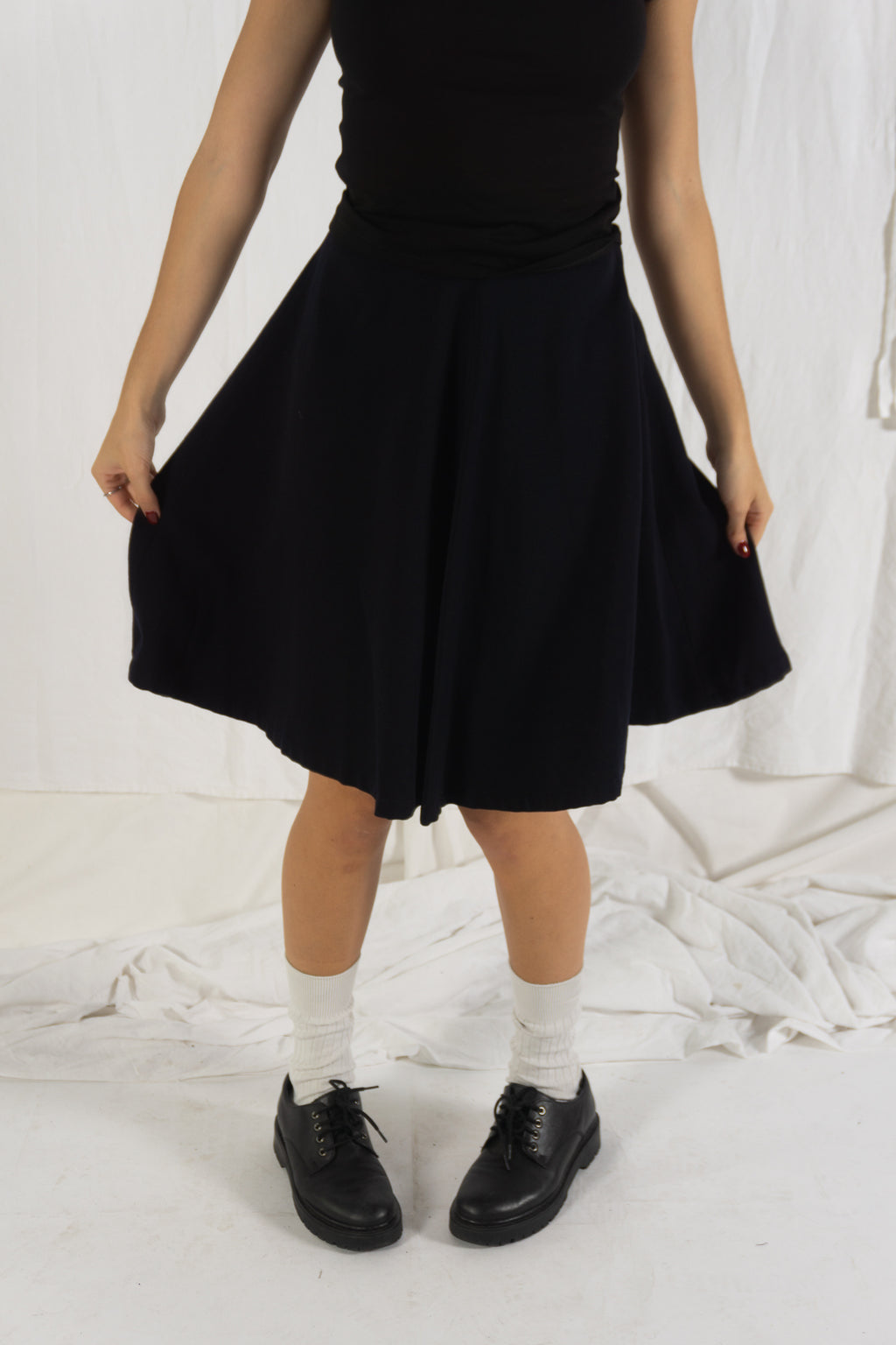 Comme des Garçons A/W 1988 midi skirt – side view | Recente Studio