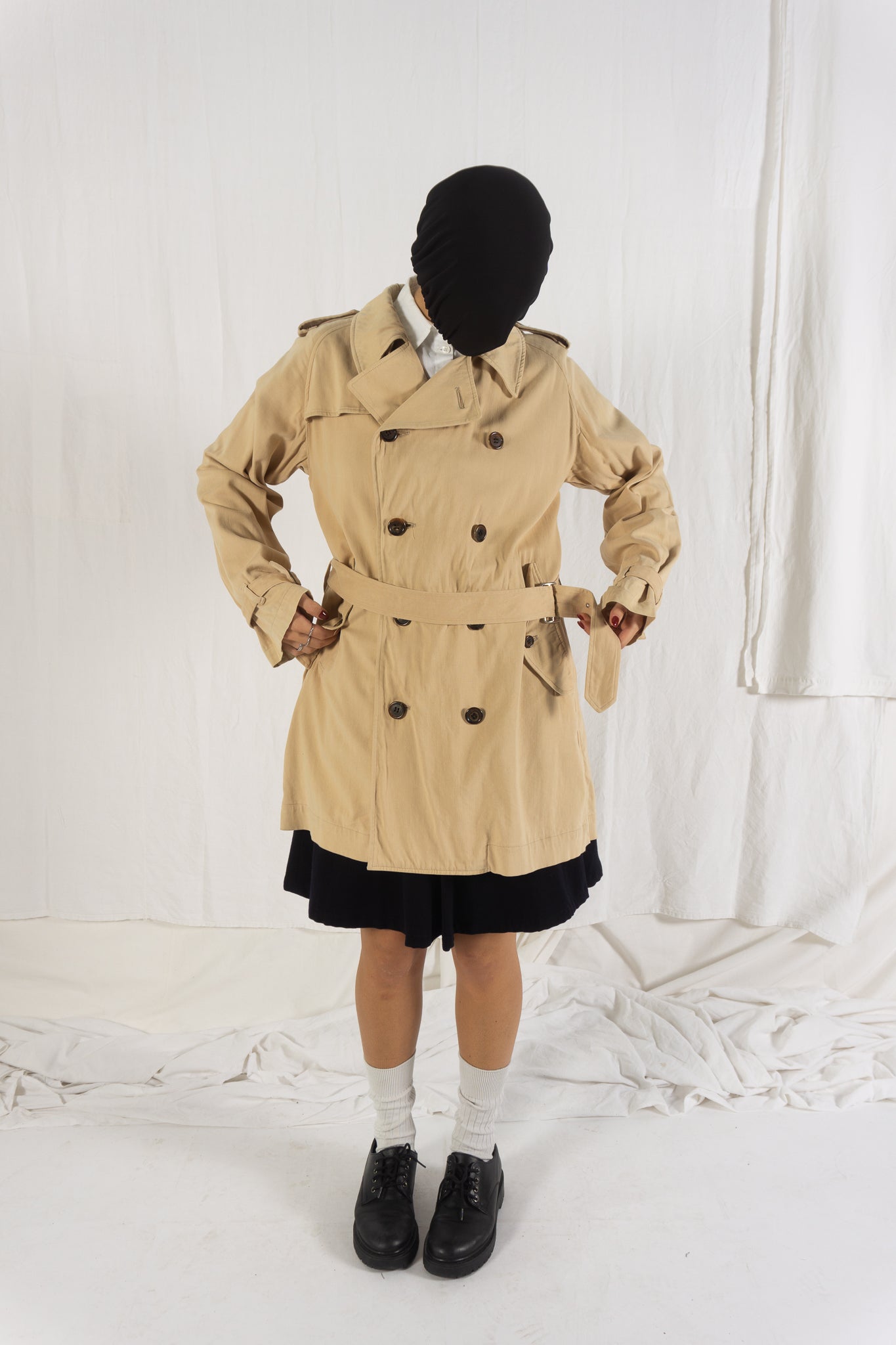 Undercover Jun Takahashi S/S 2004 trench – belt detail | Recente Studio