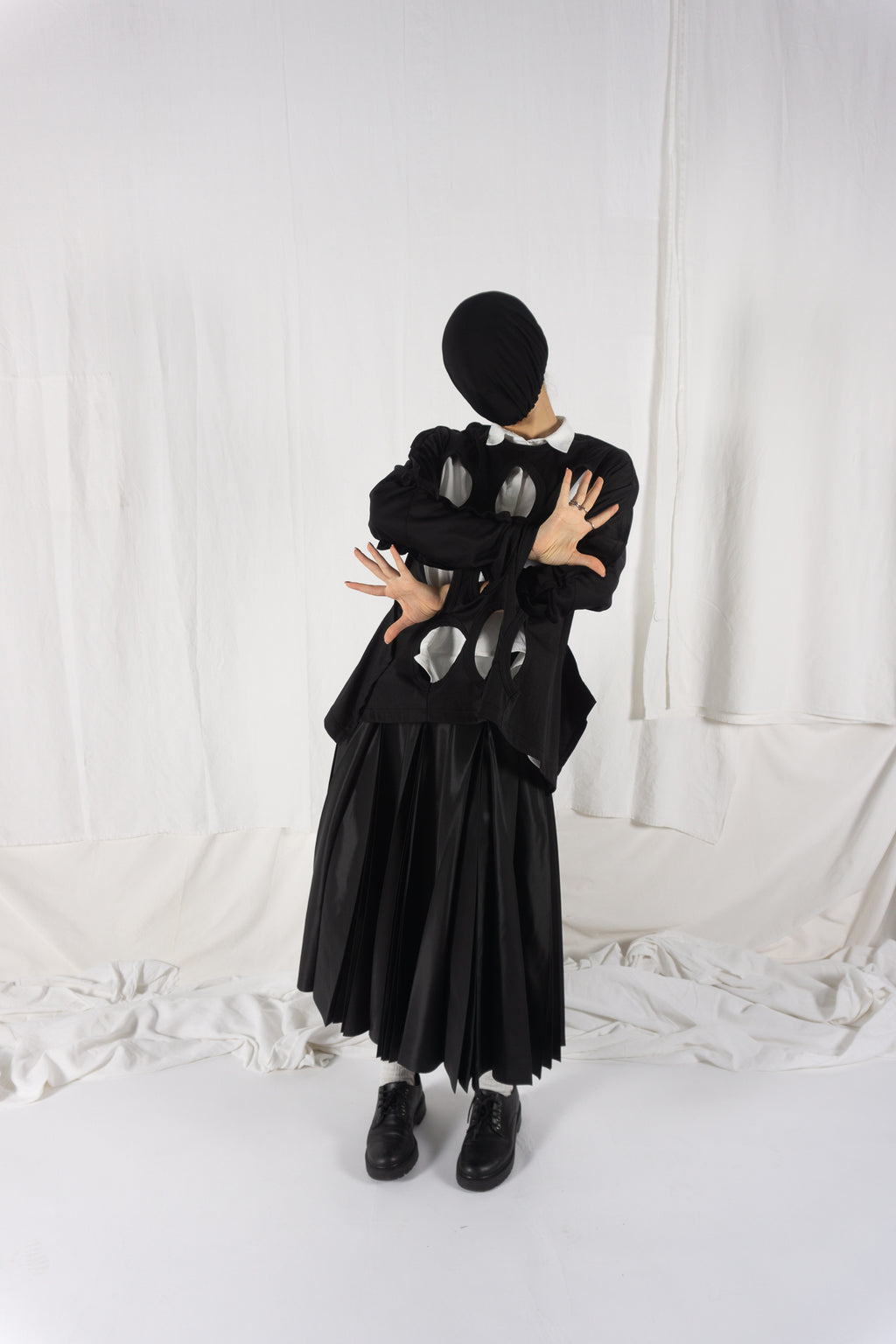 Comme des Garçons S/S 2014 holes sweater – full length | Recente Studio